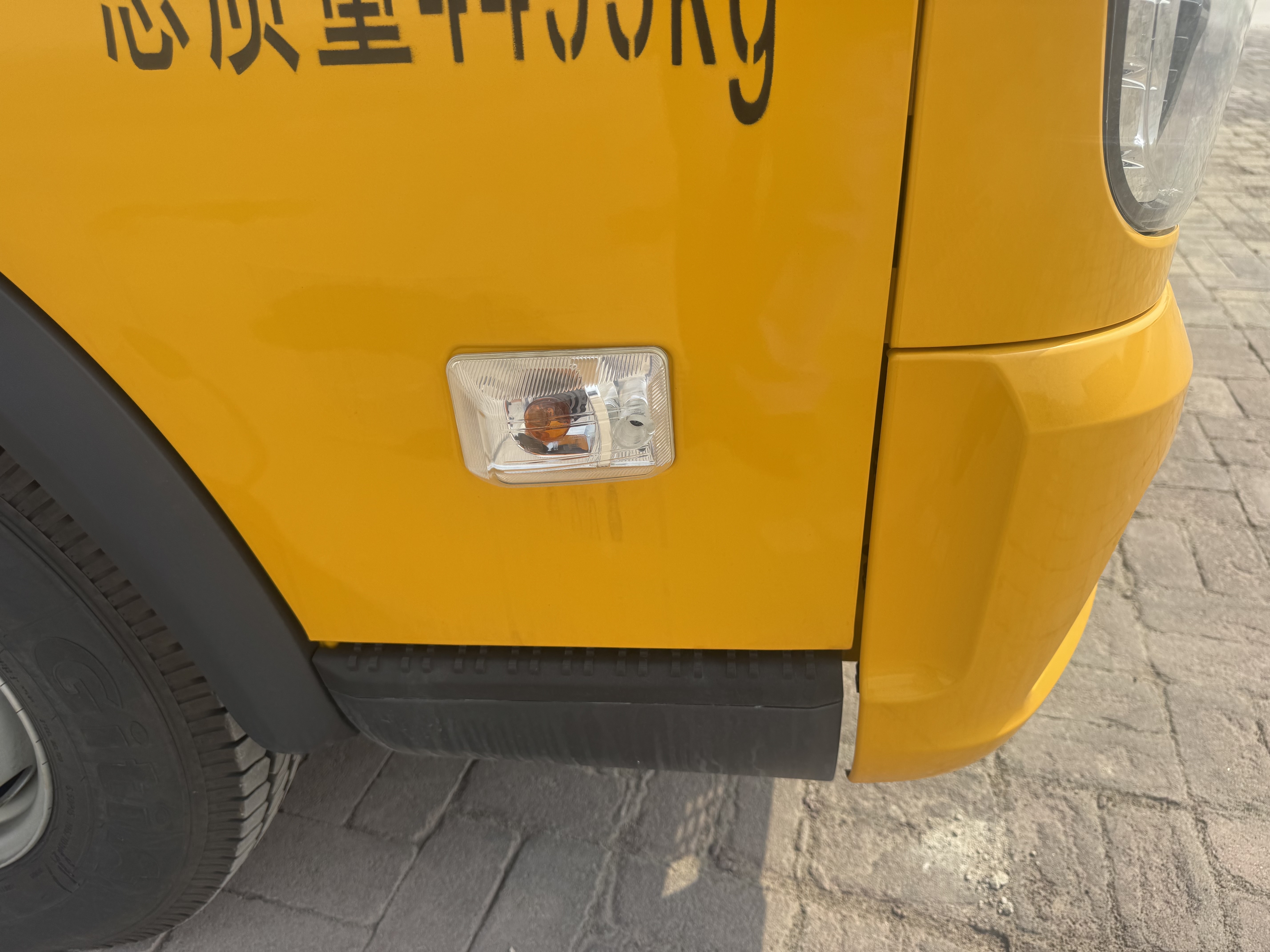 TMA-003-XCMG-GKS285-Truck-mounted-boom-lifts-inspection-Electronics-Lights-and-signals-1