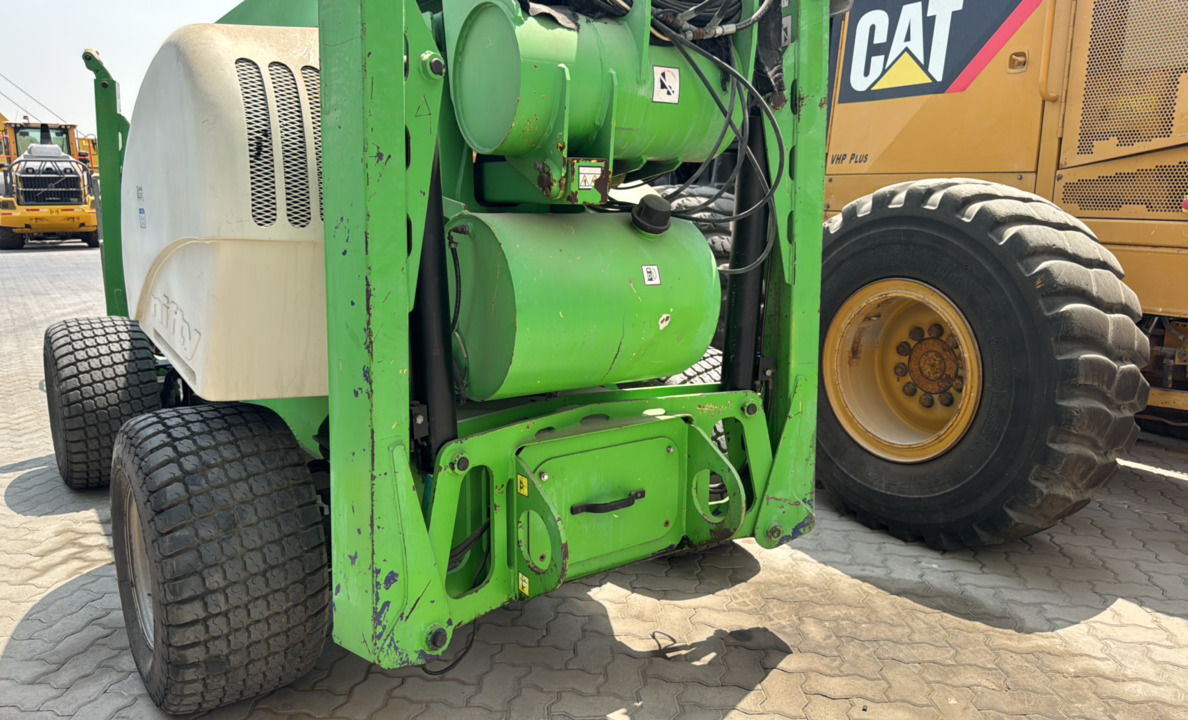 BLA-019-Nifty-210SD-Boom-lifts-inspection-Structure-Paint-1