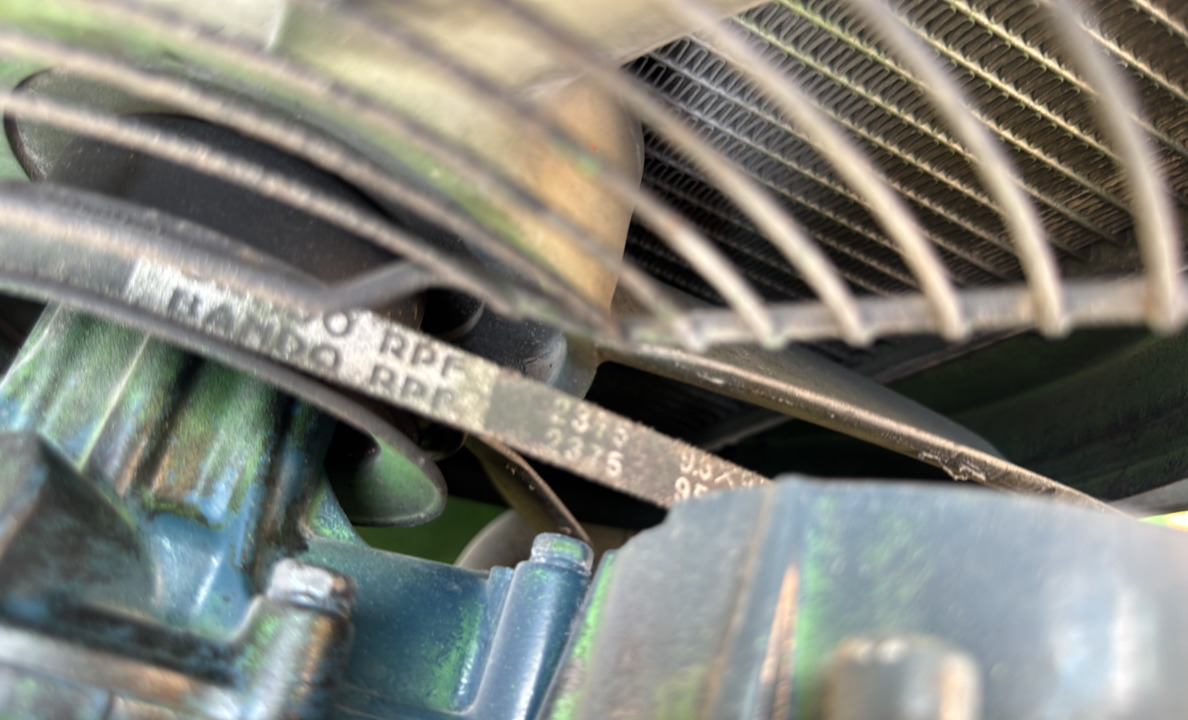 BLA-019-Nifty-210SD-Boom-lifts-inspection-Engine-Belts-1