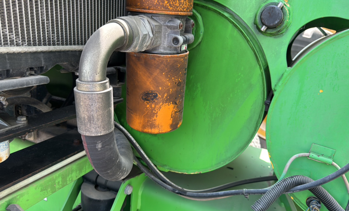 BLA-019-Nifty-210SD-Boom-lifts-inspection-Hydraulics-Hydraulic-Tank-1