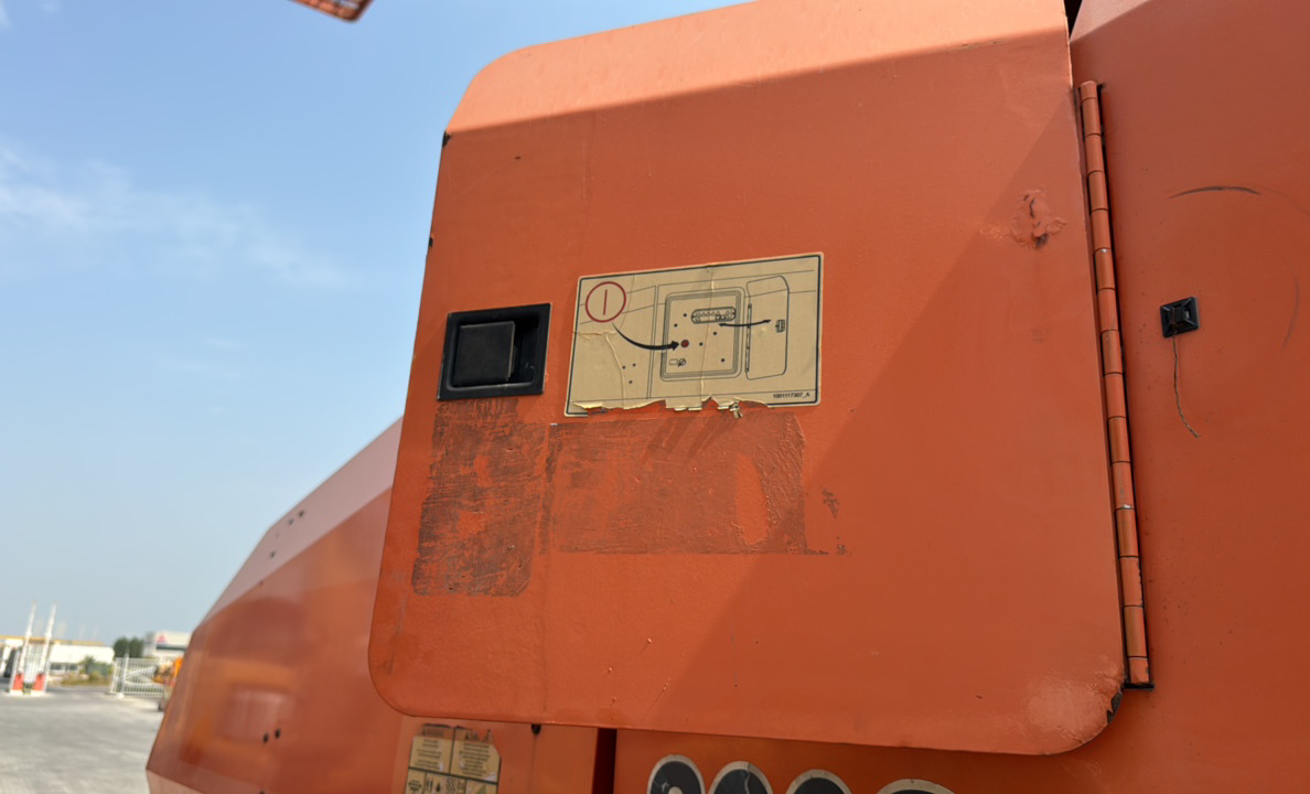 BLA-023-جي-إل-جي-860SJ-رافعات-ذراع-فحص-الهيكل-الصفائح-المعدنية-(الفيبرجلاس)-1