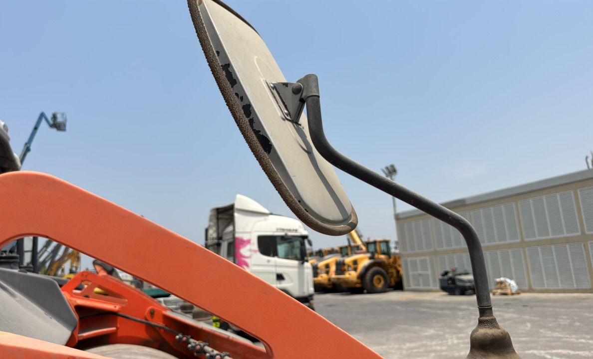 SRC-012-Hamm-HD-140-VV-Tandem-rollers-inspection-Cabin-Mirrors-1