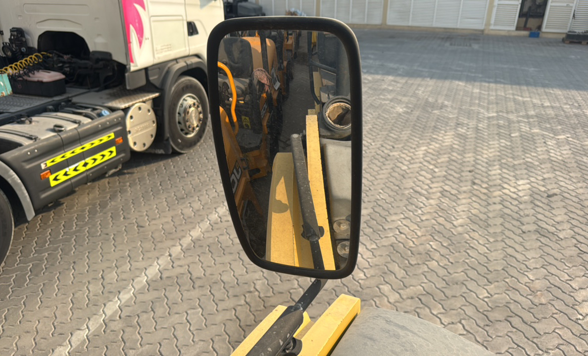 SRC-015-Bomag-BW-206-AD-05-Tandem-rollers-inspection-Cabin-Mirrors-1