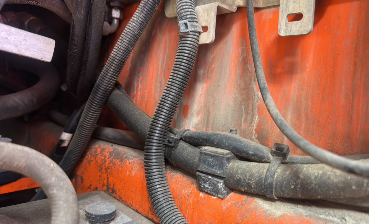 SRC-013-Hamm-HD-140-VV-HV-Tandem-rollers-inspection-Hydraulics-Wiring-harness-1