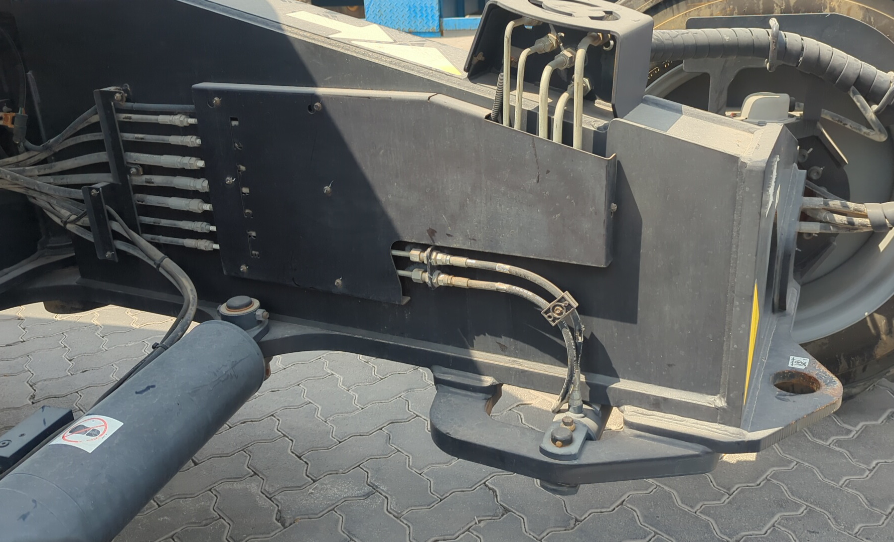 BLA-020-جيني-SX-125XC-رافعات-ذراع-فحص-الهيكل-ركائز-الرفع-1