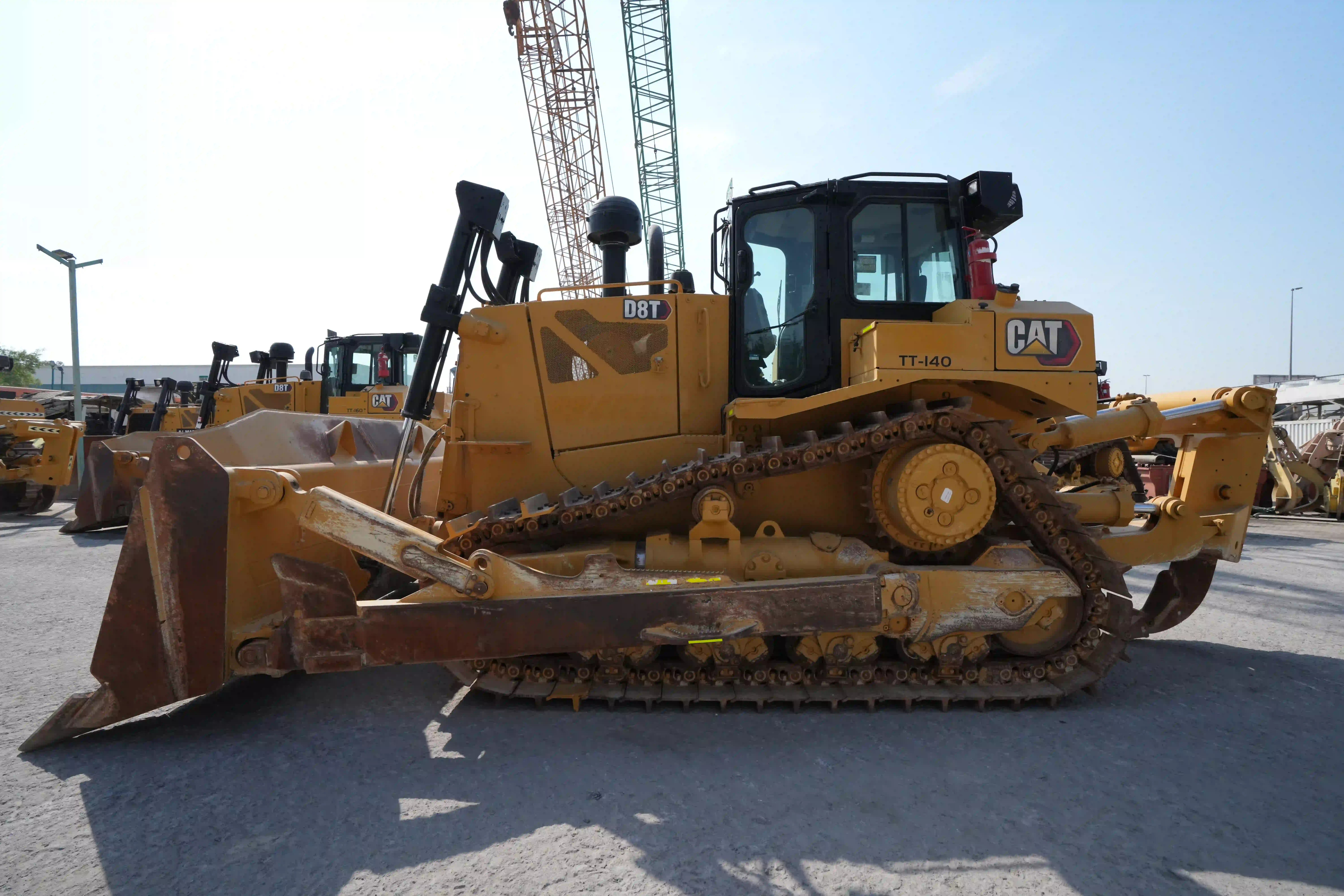 CDB-002-Cat-D8T-crawler-dozer-inspection-structure-paint-3