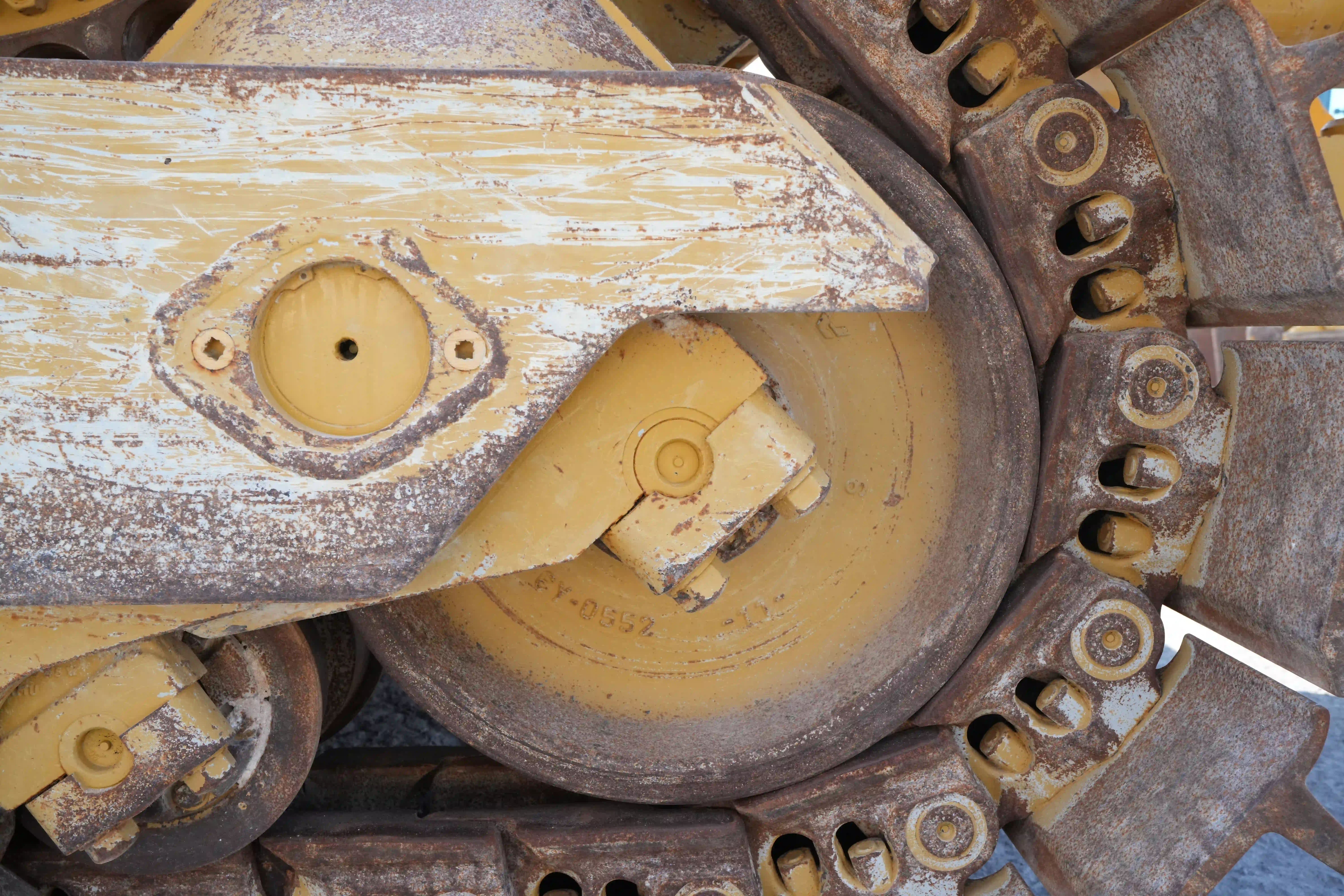 CDB-002-Cat-D8T-crawler-dozer-inspection-undercarriage-left-rear-idler-2