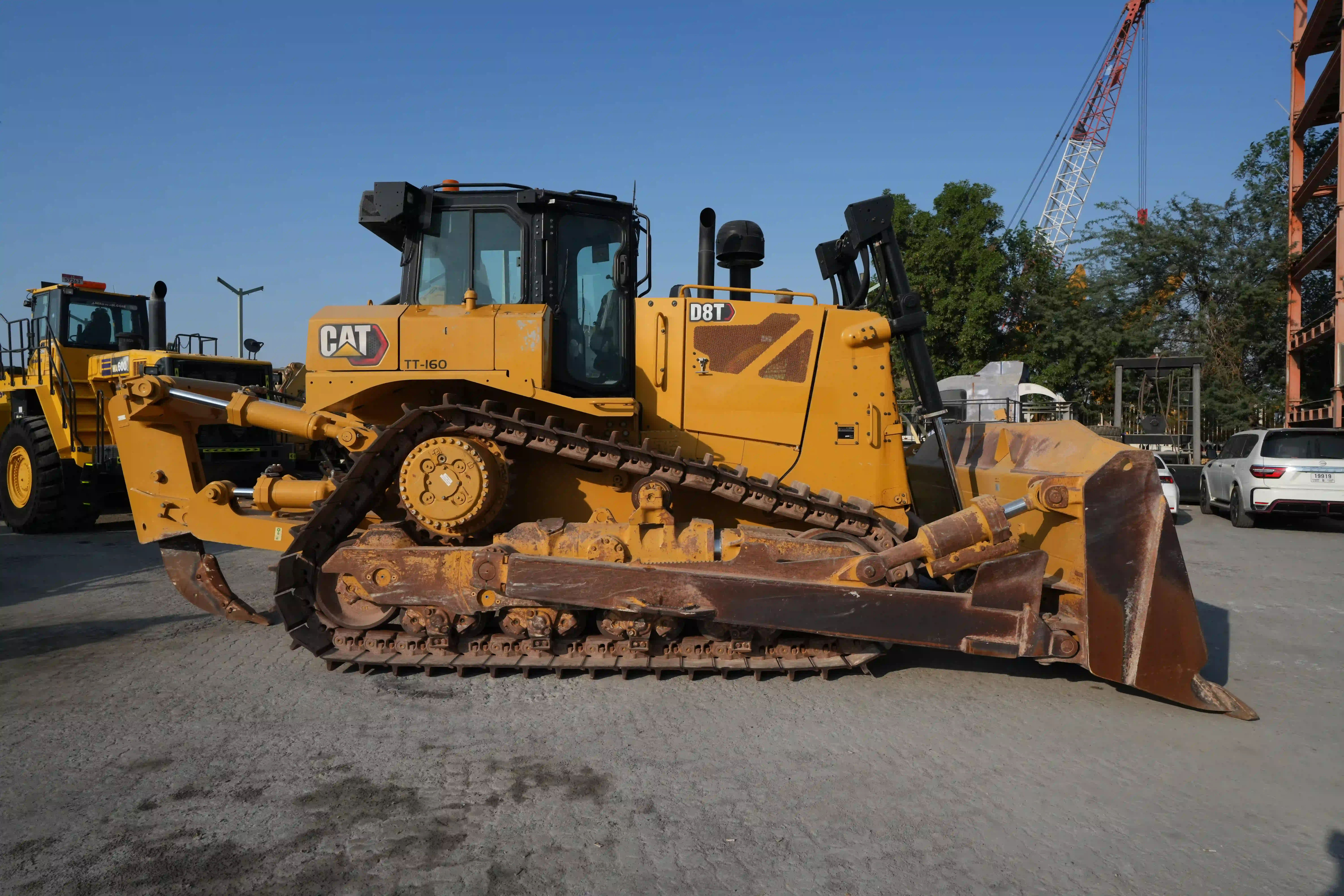 CDB-003-Cat-D8T-crawler-dozer-inspection-structure-paint-4