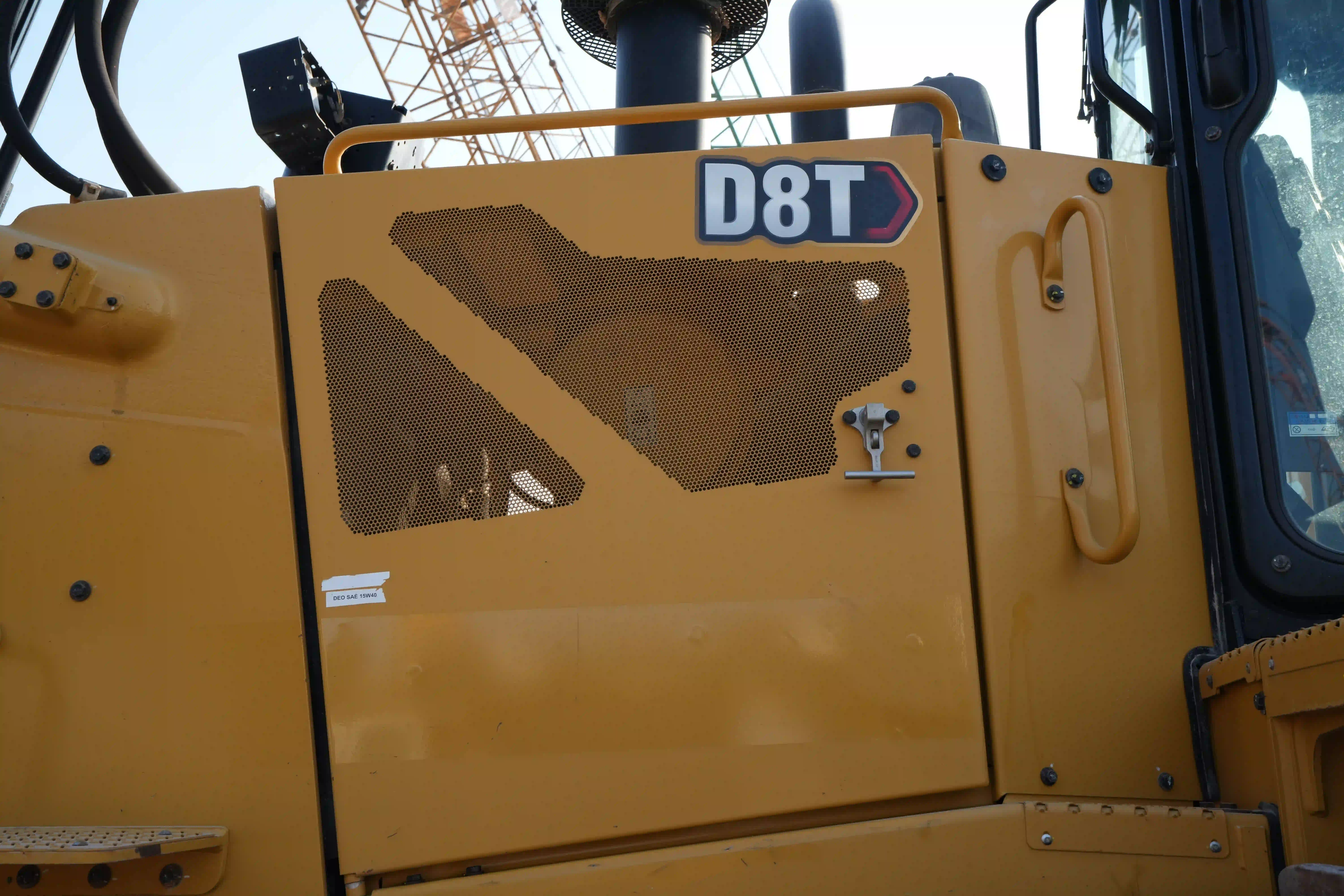 CDB-003-Cat-D8T-crawler-dozer-inspection-structure-sheet-metal-fiberglass-1
