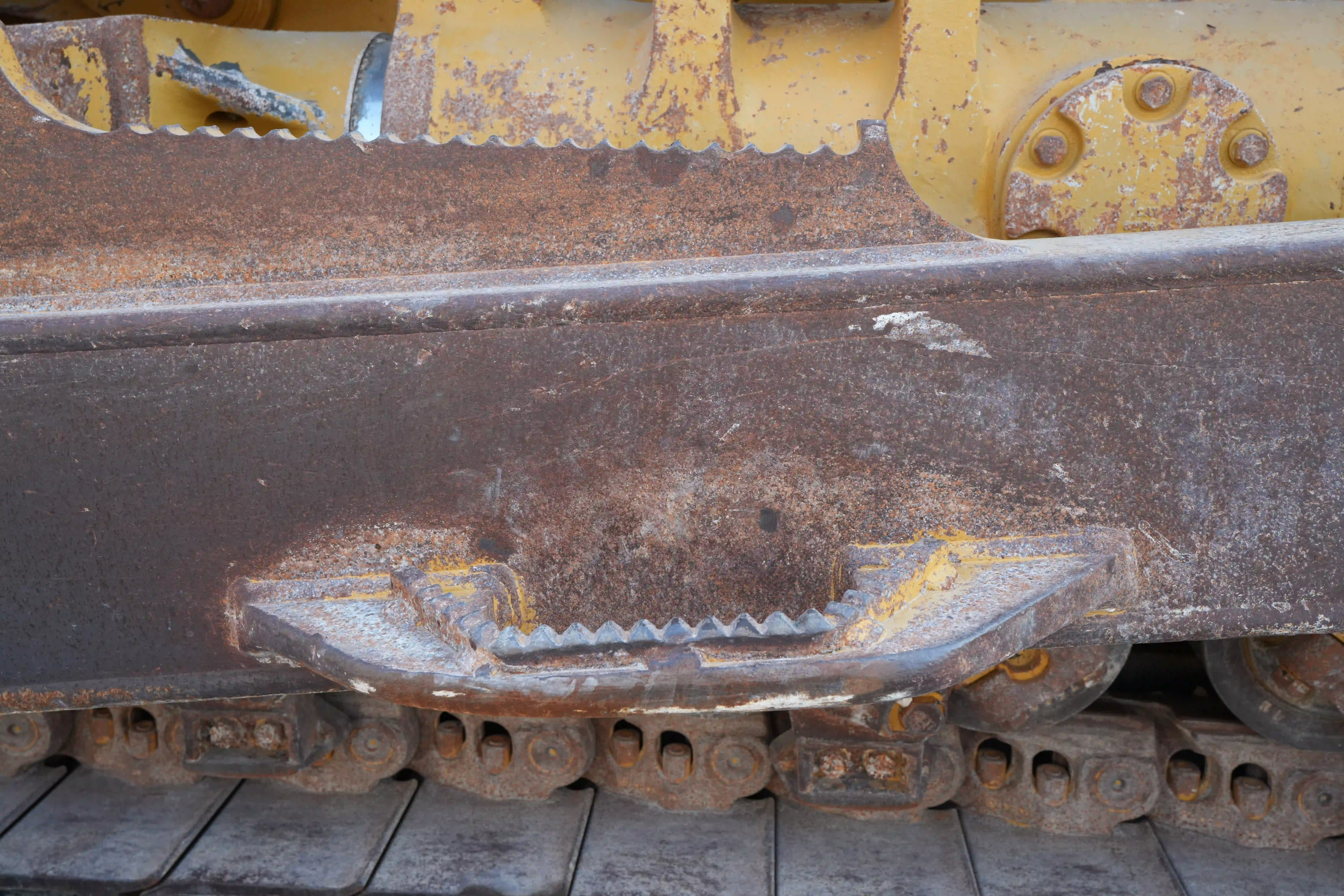 CDB-003-Cat-D8T-crawler-dozer-inspection-structure-steps-ladders-2