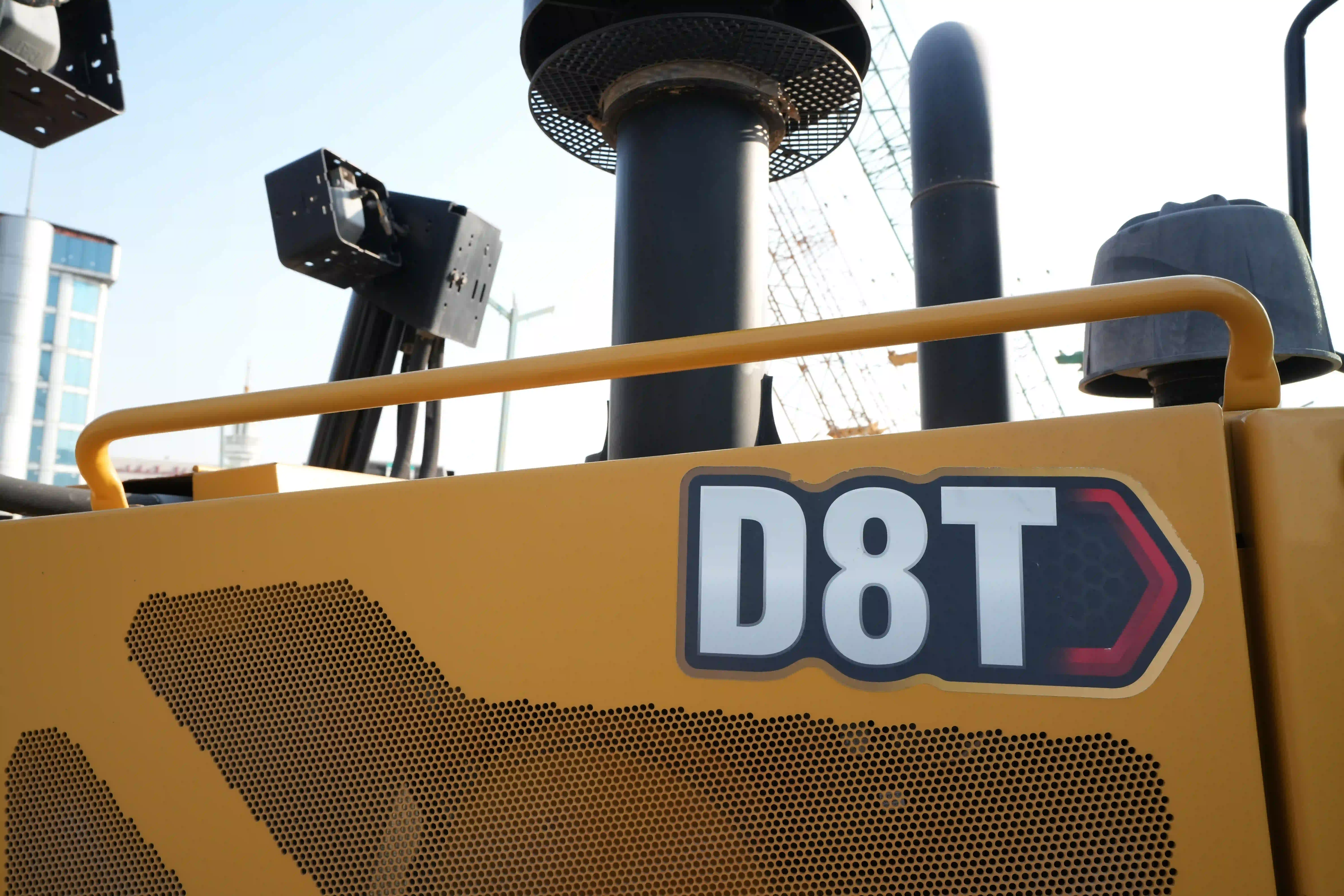 CDB-003-Cat-D8T-crawler-dozer-inspection-structure-handrails-3