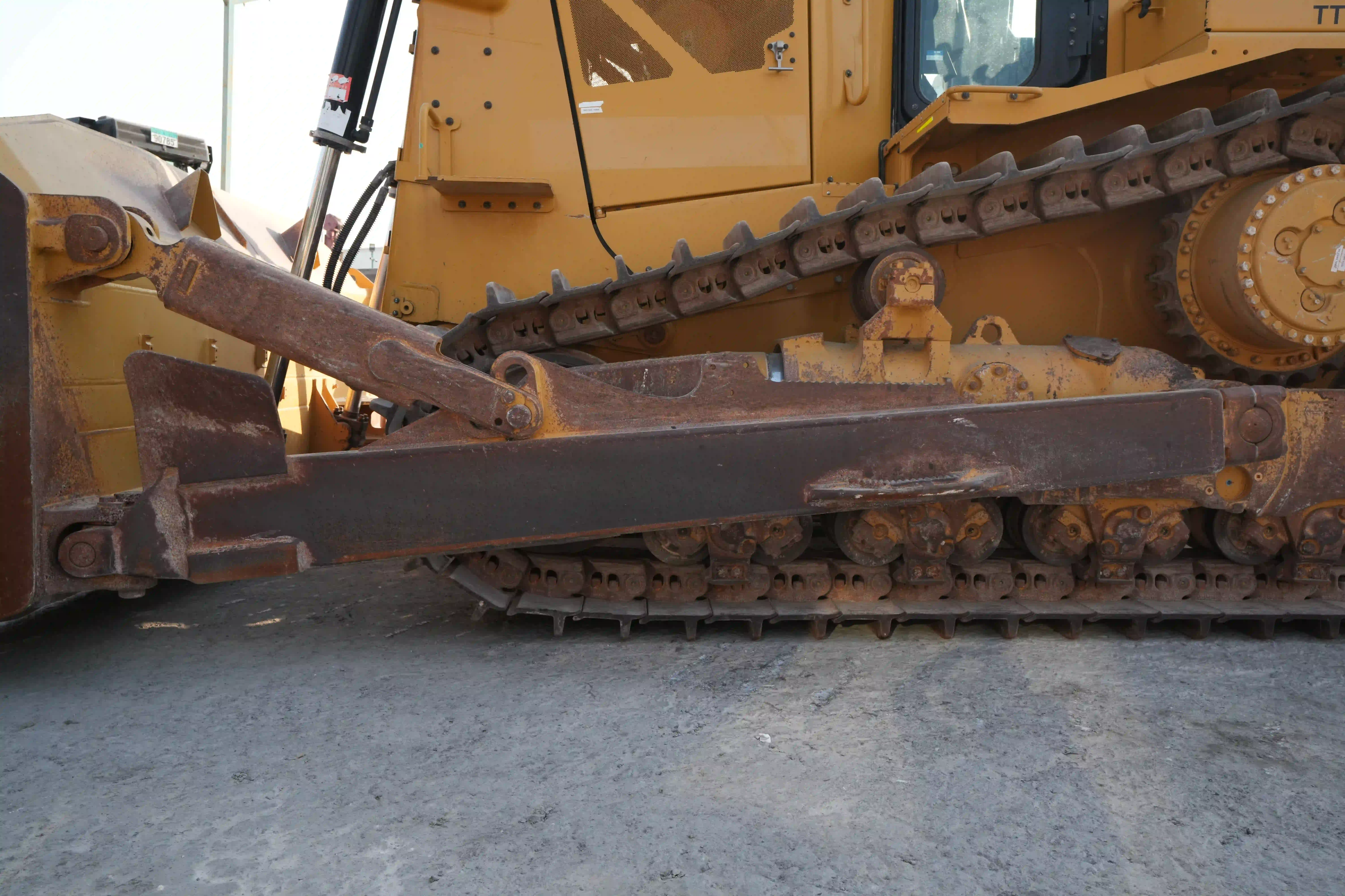 CDB-003-Cat-D8T-crawler-dozer-inspection-attachments-push-arm-1