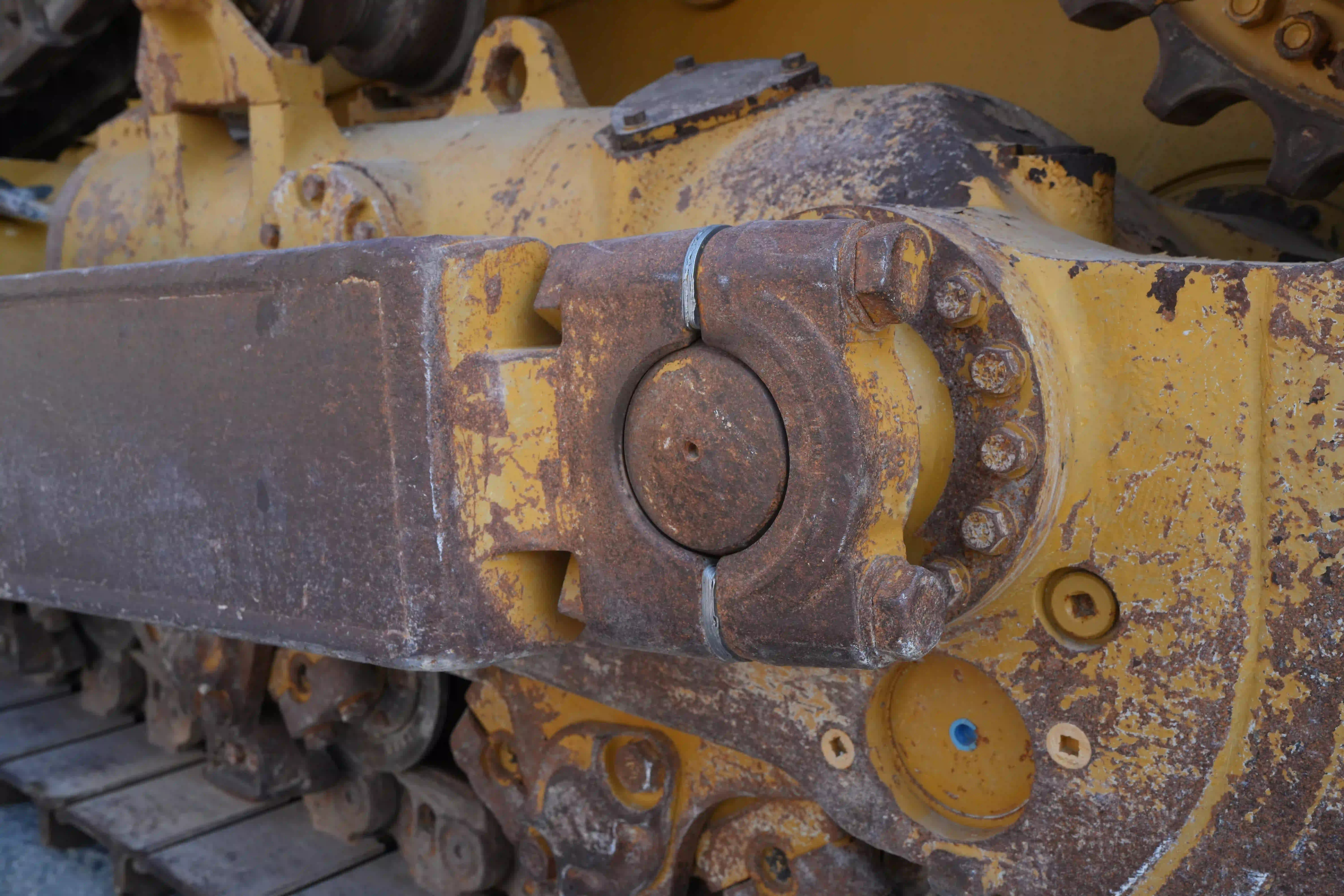 CDB-003-Cat-D8T-crawler-dozer-inspection-attachments-push-arm-3