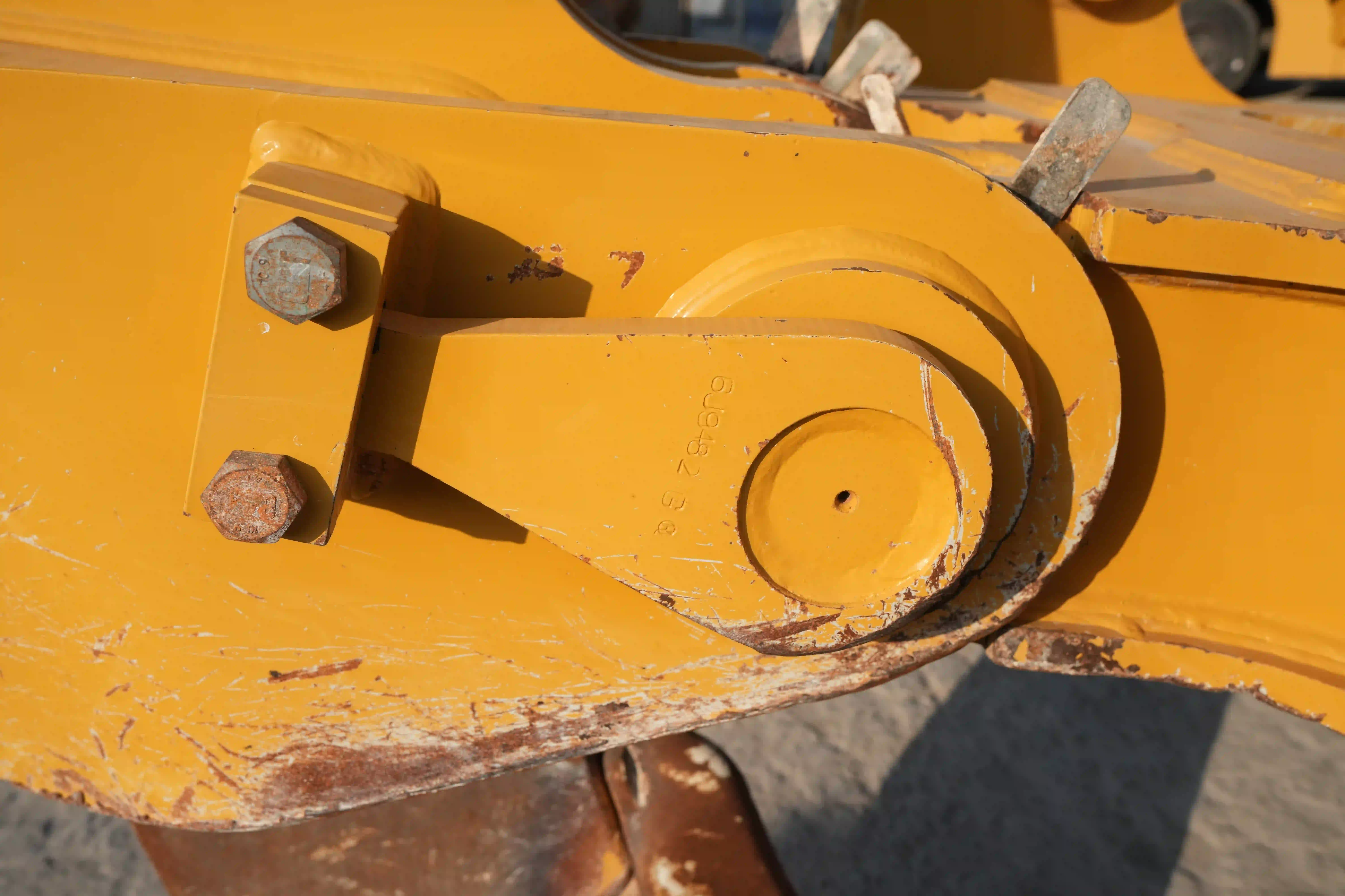 CDB-003-Cat-D8T-crawler-dozer-inspection-attachments-ripper-1