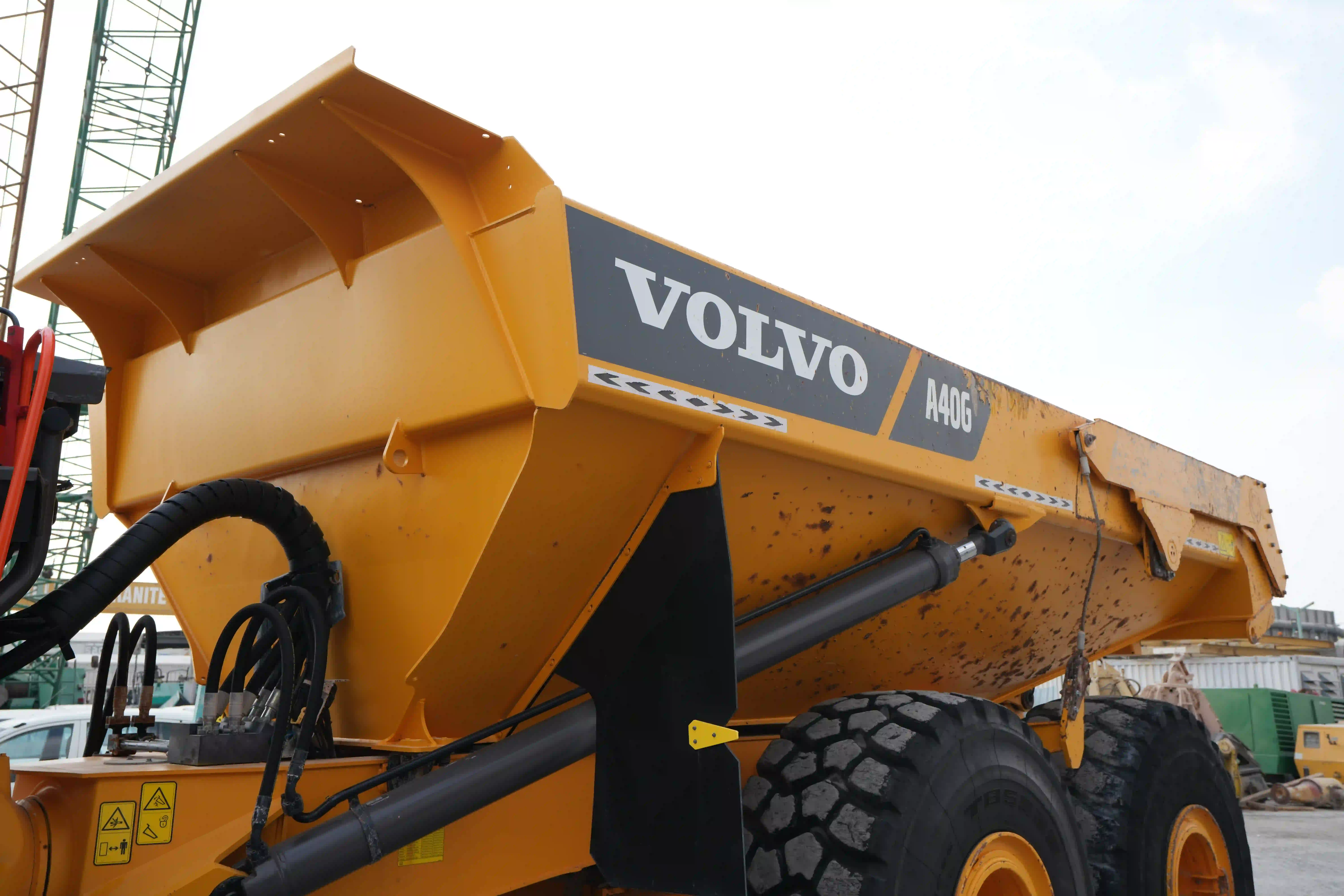 ADT-003-Volvo-A40G-articulated-dump-truck-inspection-structure-drump-body-1