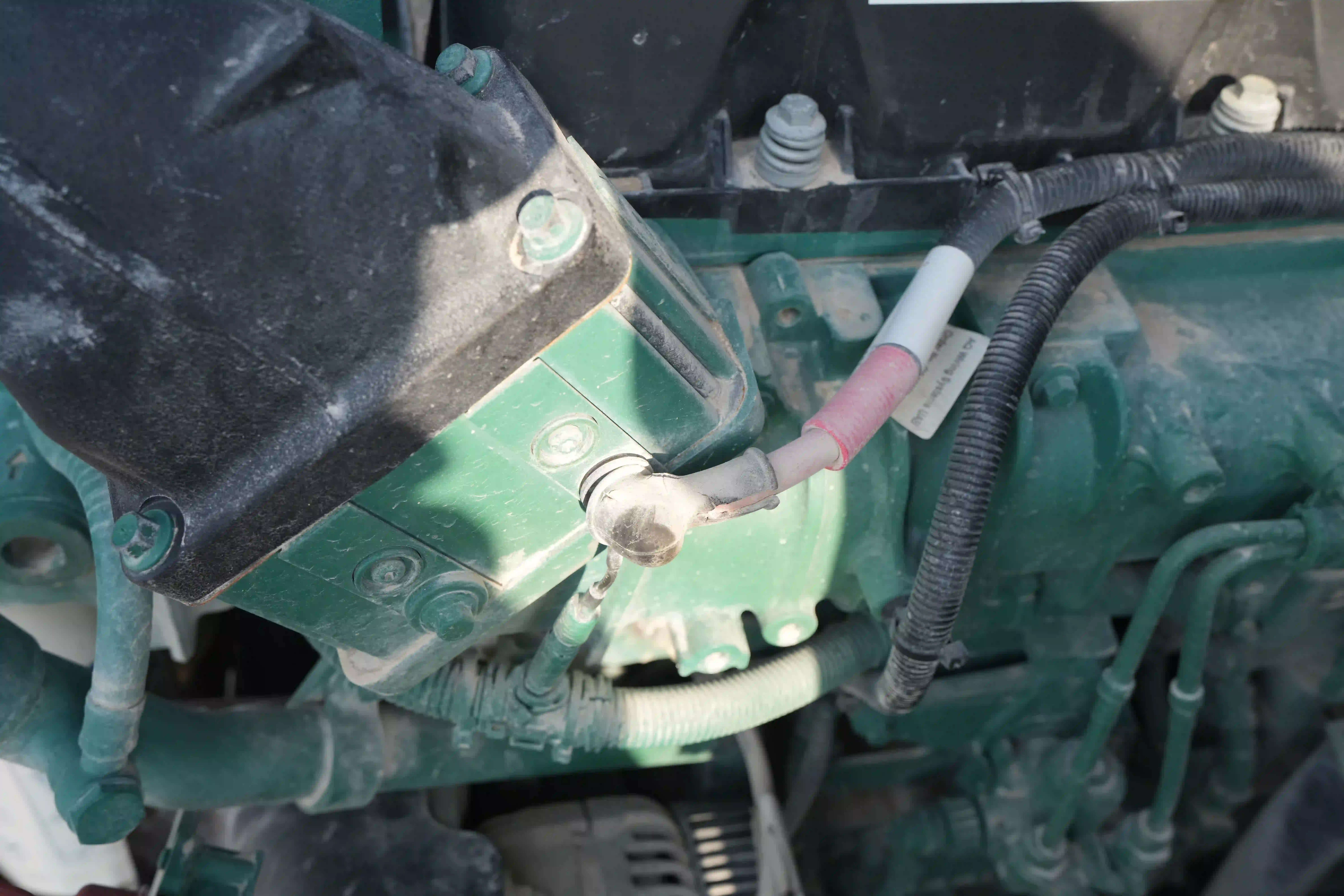 ADT-003-Volvo-A40G-articulated-dump-truck-inspection-electronic-main-harness-1