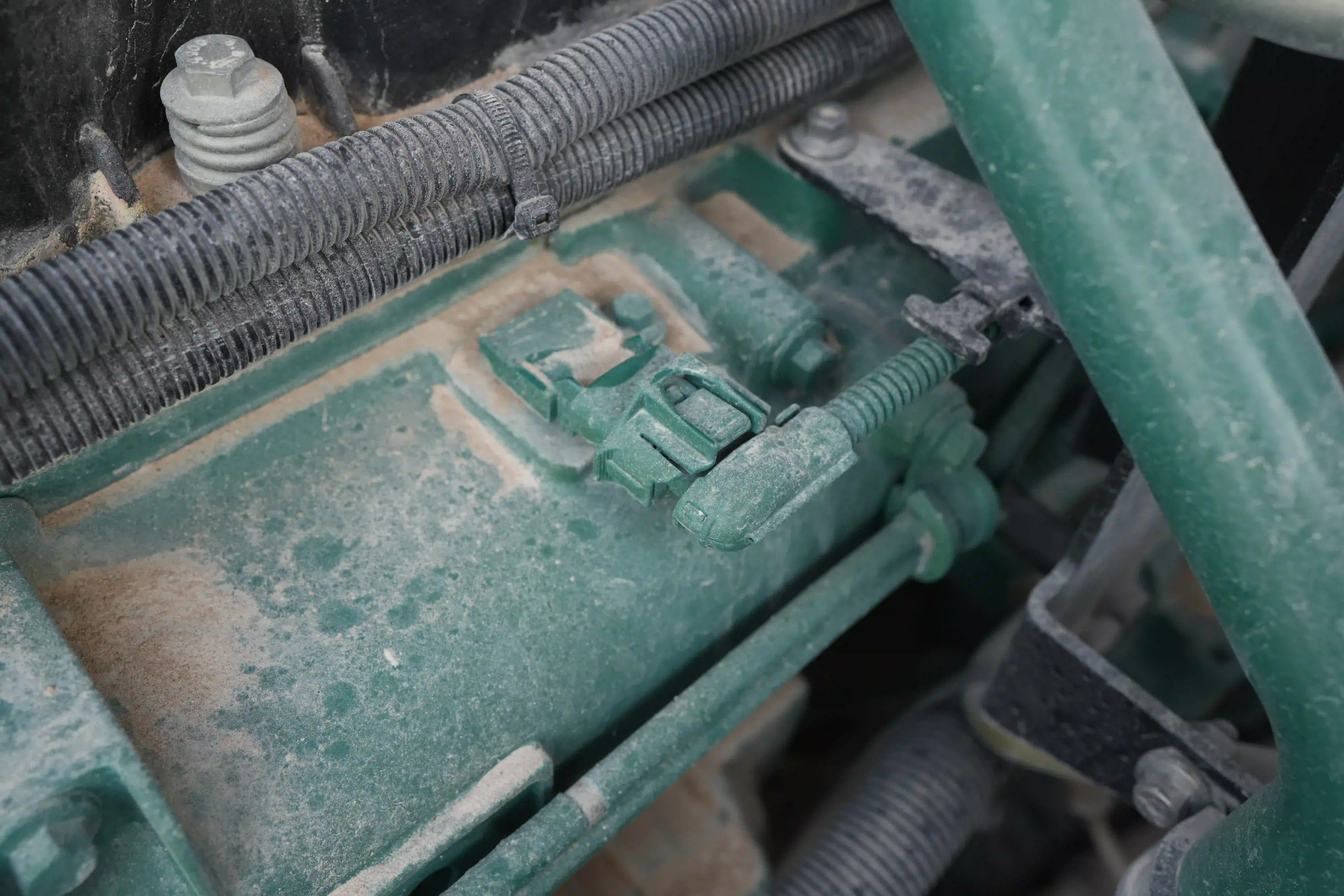 ADT-003-Volvo-A40G-articulated-dump-truck-inspection-electronic-main-harness-5