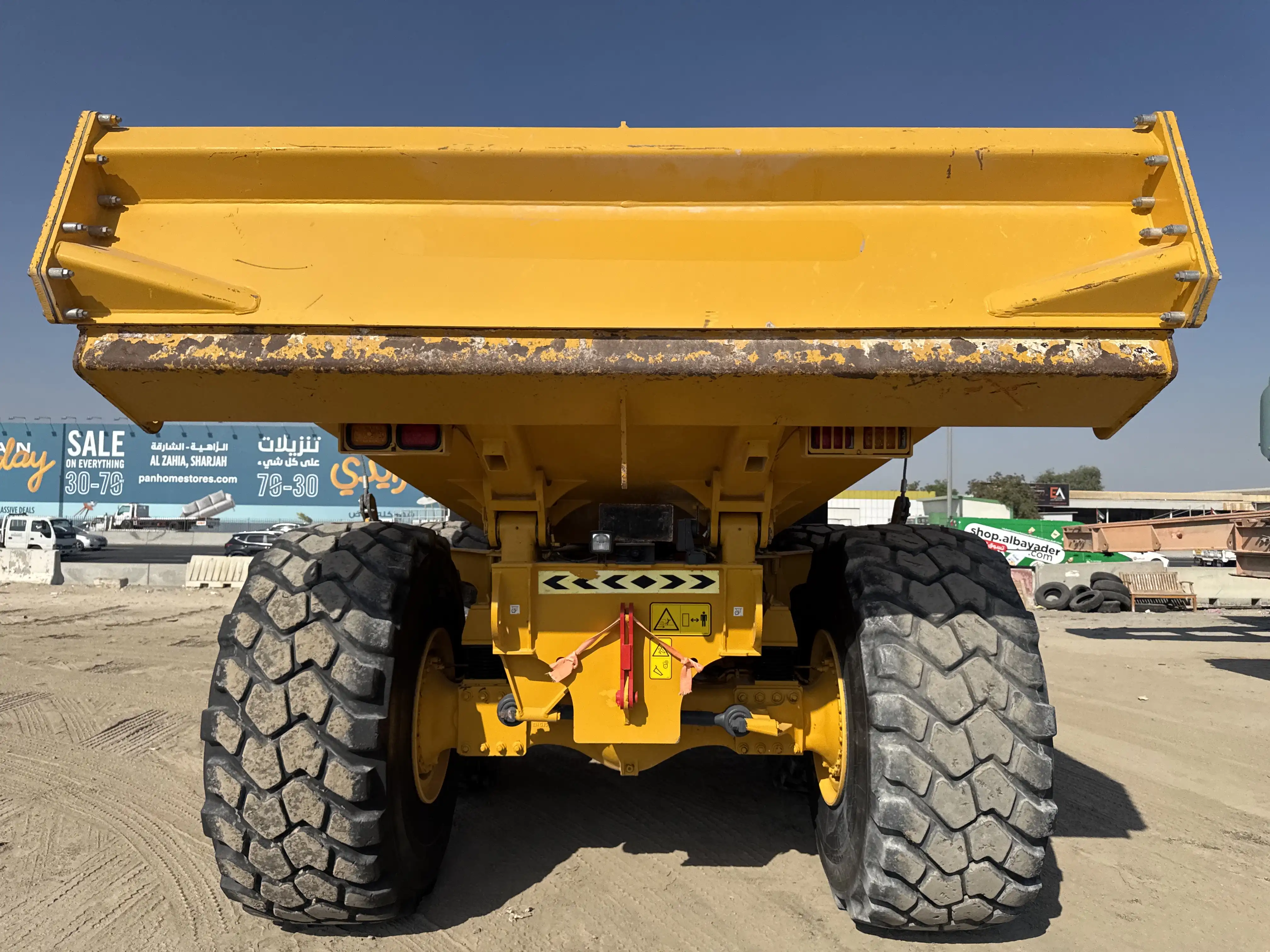ADT-002-Volvo-A40G-articulated-dump-truck-inspection-structure-paint-2
