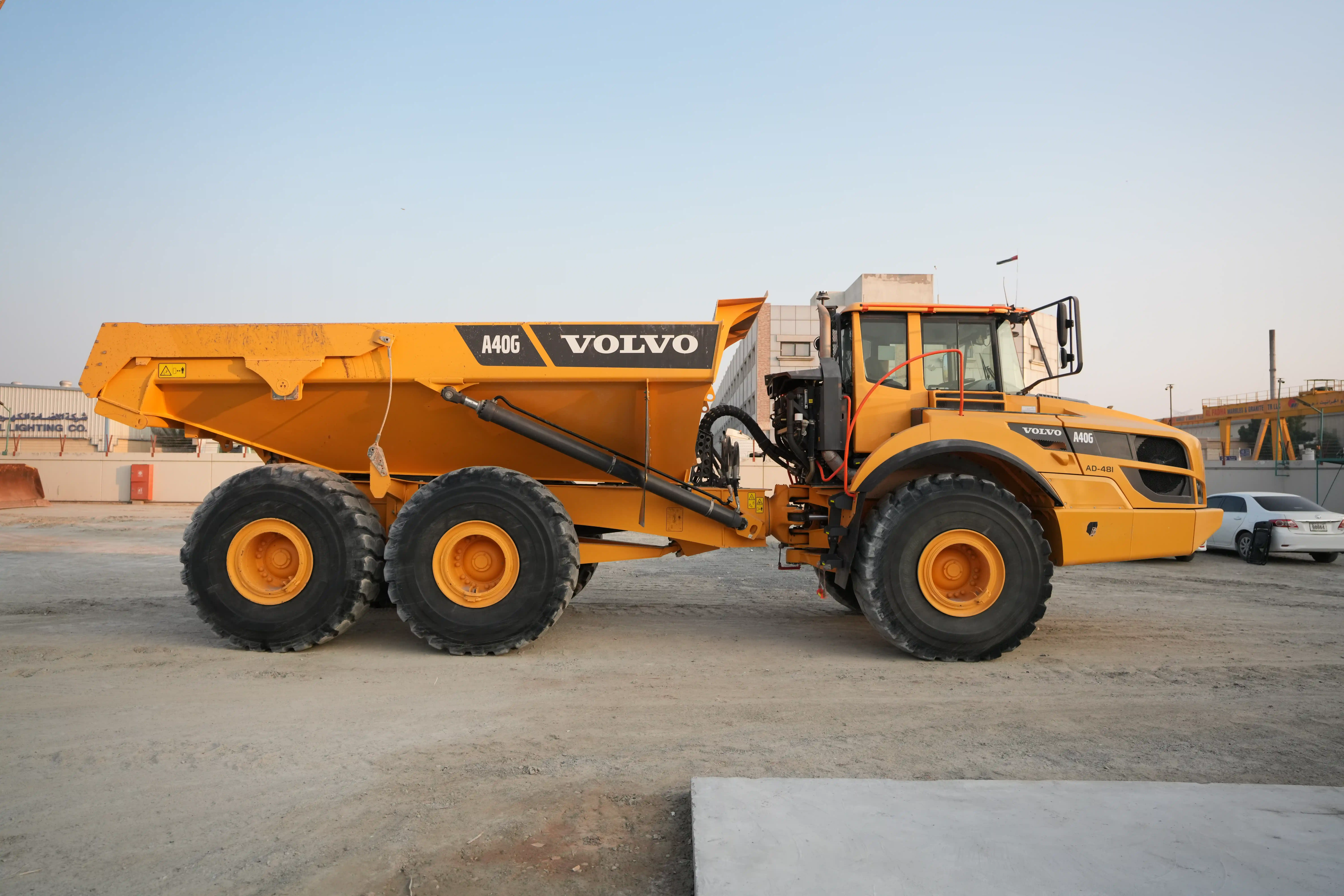 ADT-001-Volvo-A40G-articulated-dump-truck-inspection-structure-paint-2