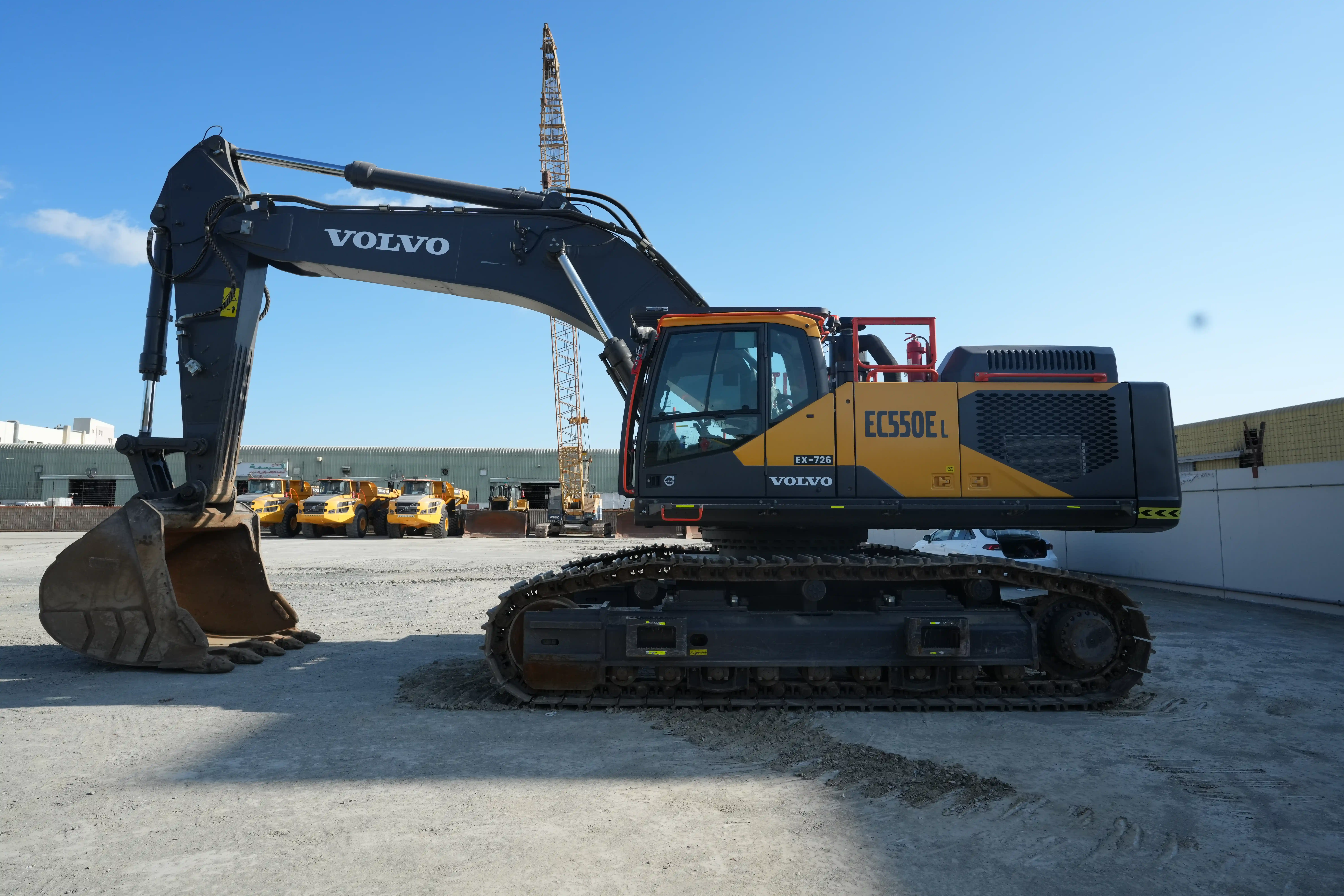 LEX-001-Volvo-EC550EL-large-excavator-inspection-structure-paint-4