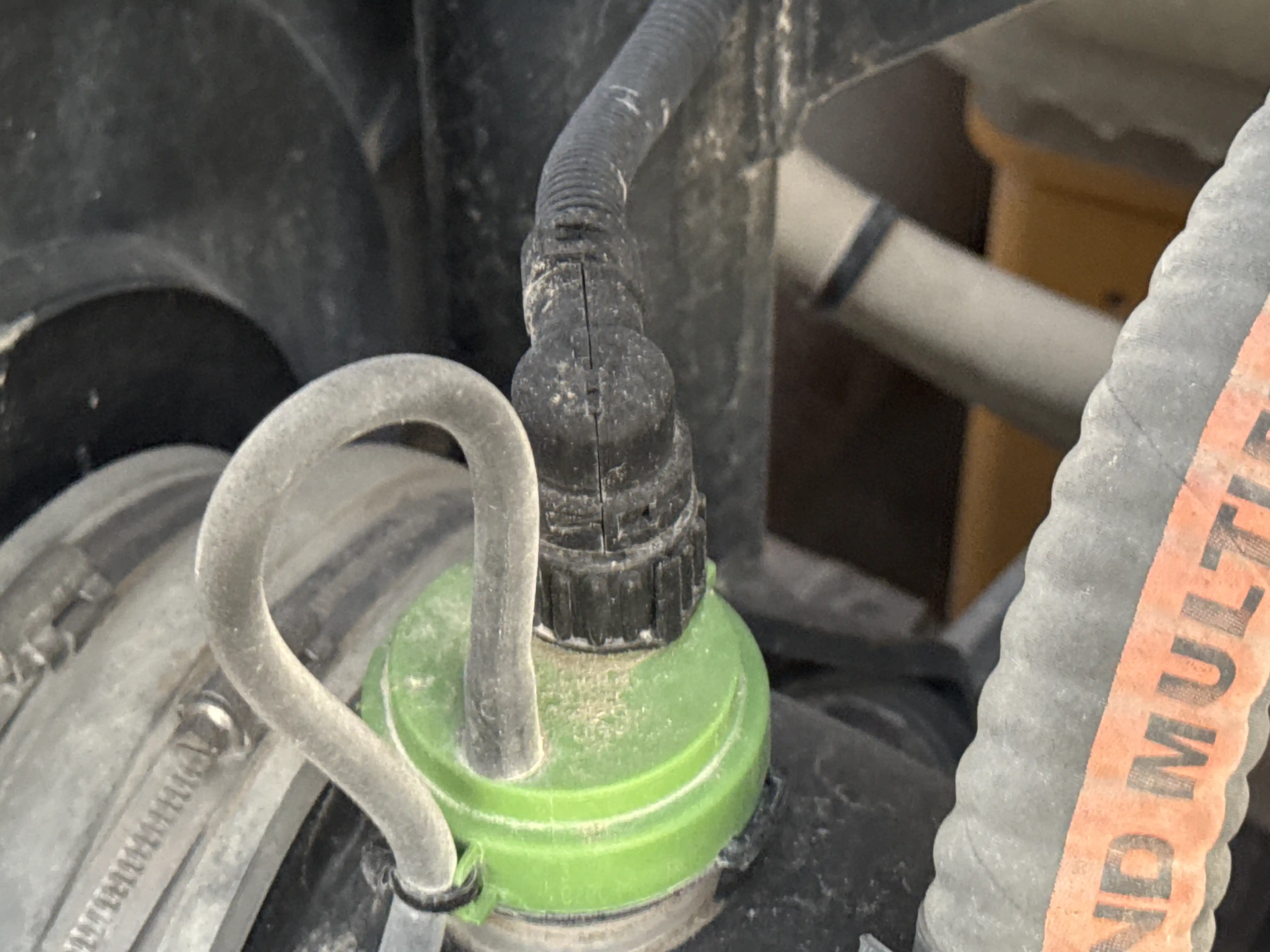 ADT-002-Volvo-A40G-articulated-dump-truck-inspection-electronic-main-harness-1