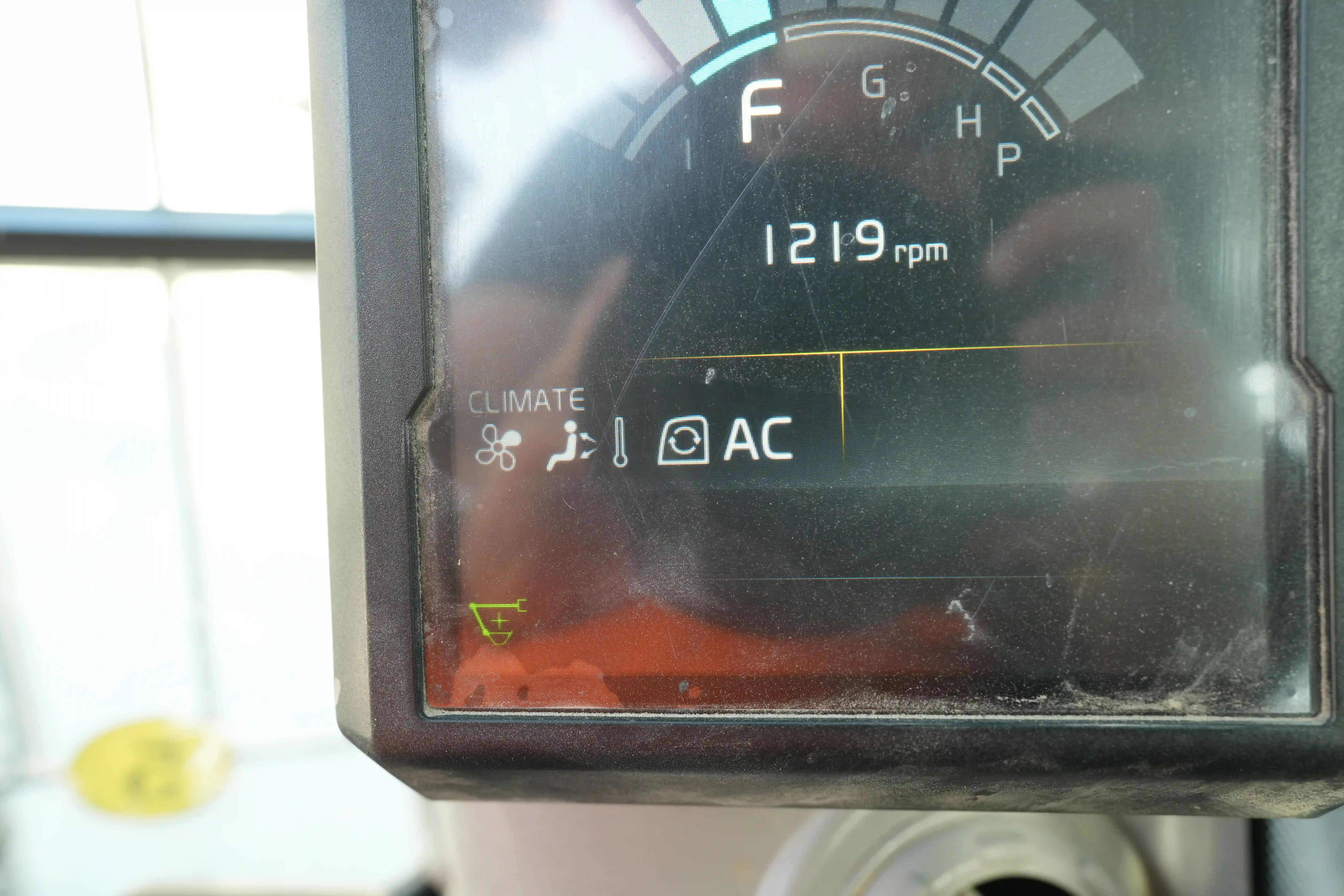 LEX-001-Volvo-EC550EL-large-excavator-inspection-air-conditioning-AC-control-panel-1
