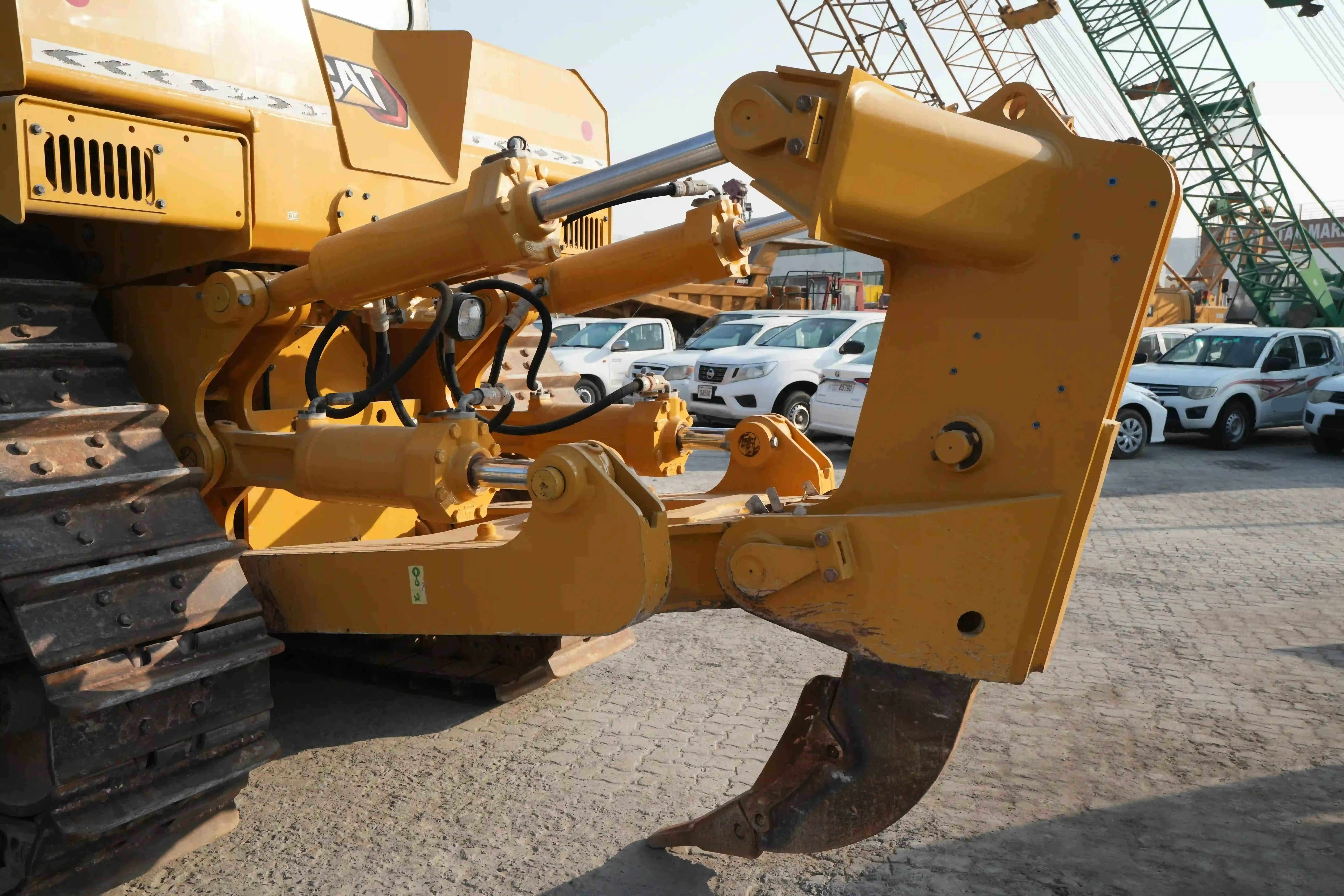 CDB-003-Cat-D8T-crawler-dozer-inspection-attachments-ripper-6