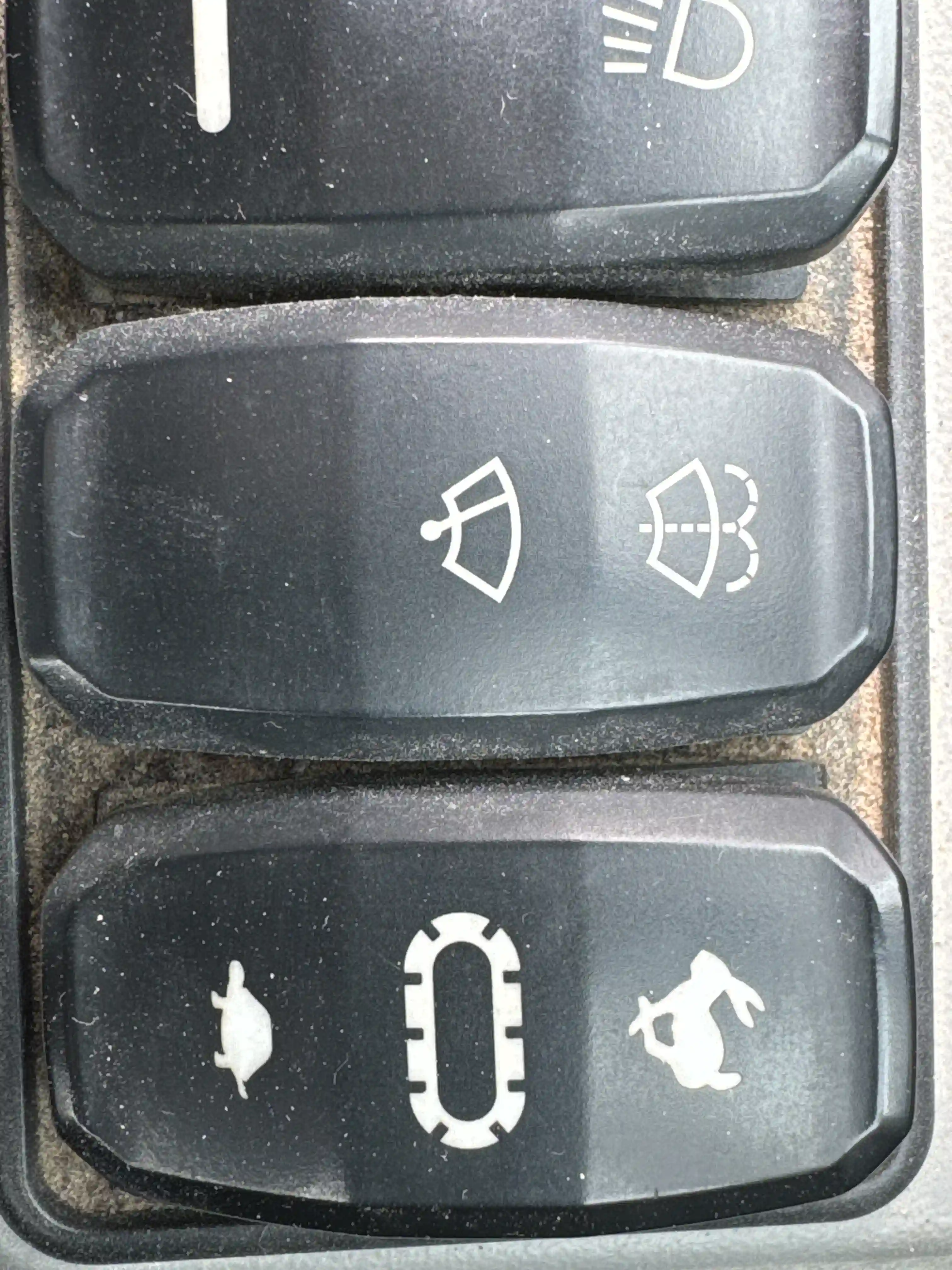 MNX-003-Cat-305.5E2-mini-excavator-inspection-electronics-wipers-4