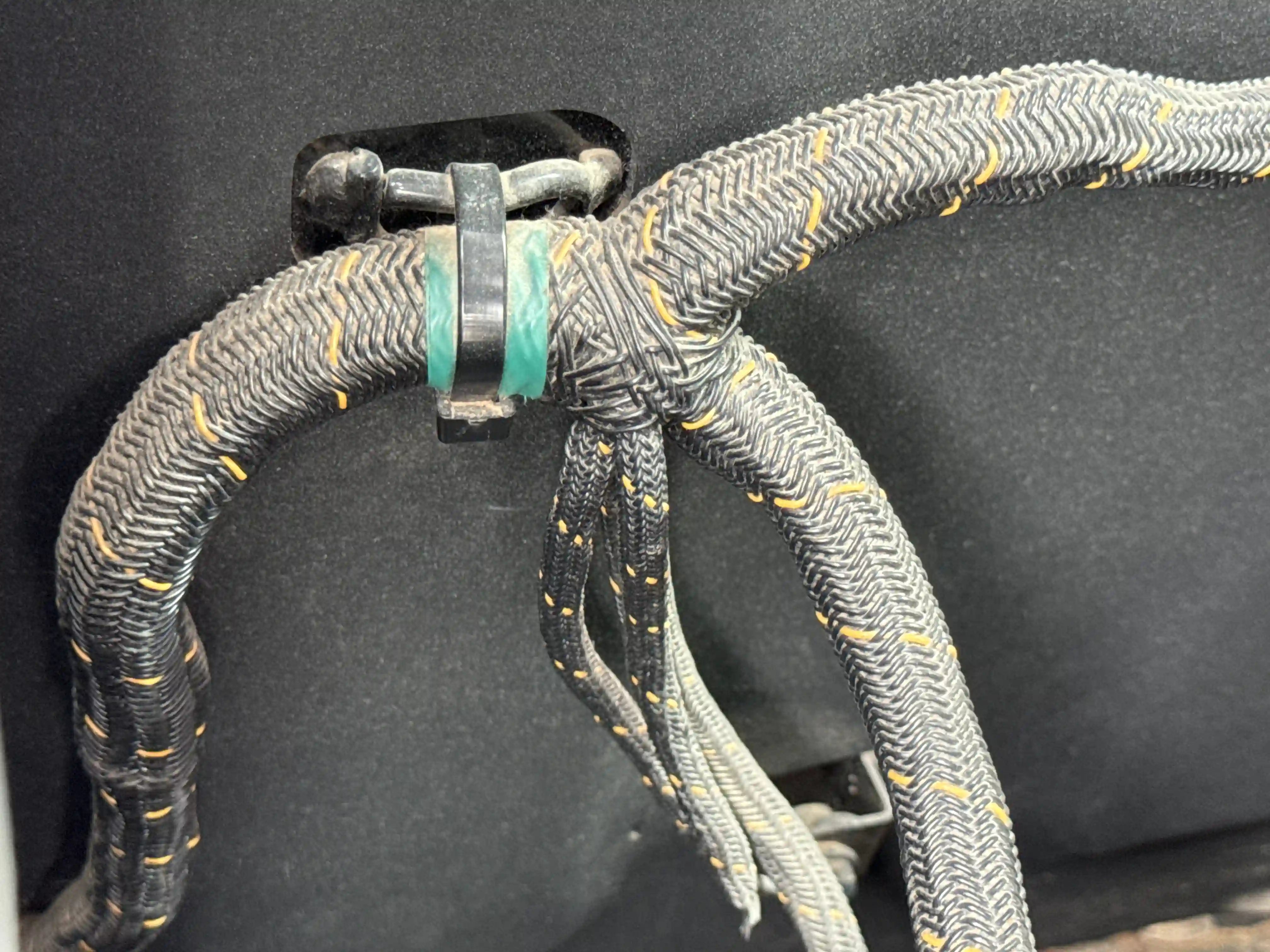MNX-003-Cat-305.5E2-mini-excavator-inspection-electronics-main-harness-4
