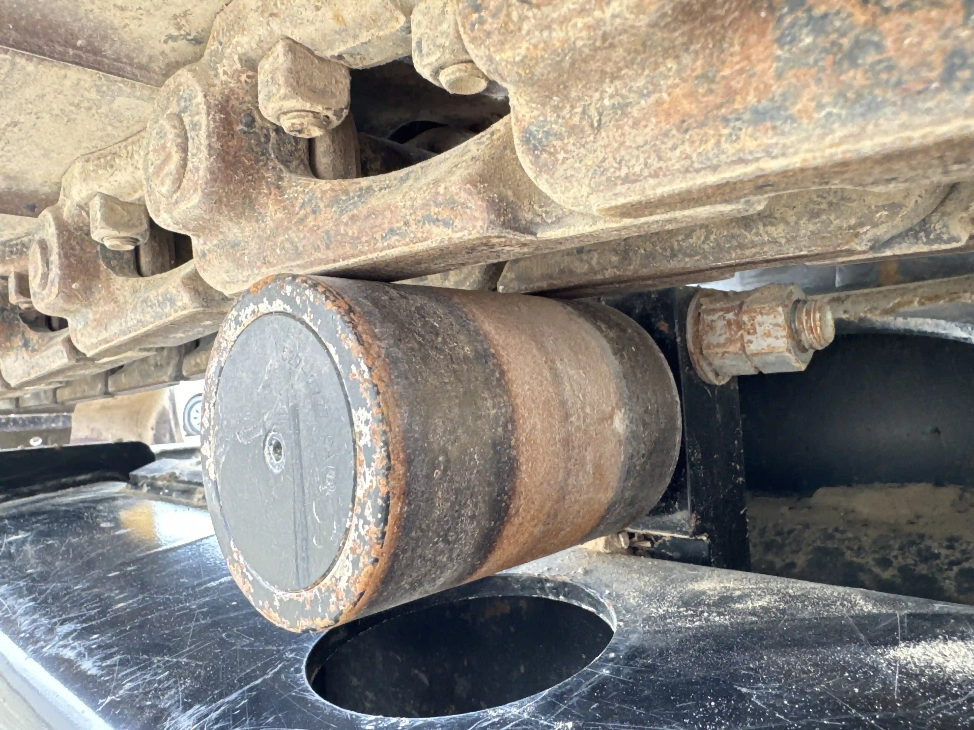 MNX-003-Cat-305.5E2-mini-excavator-inspection-undercarriage-left-carrier-rollers-2