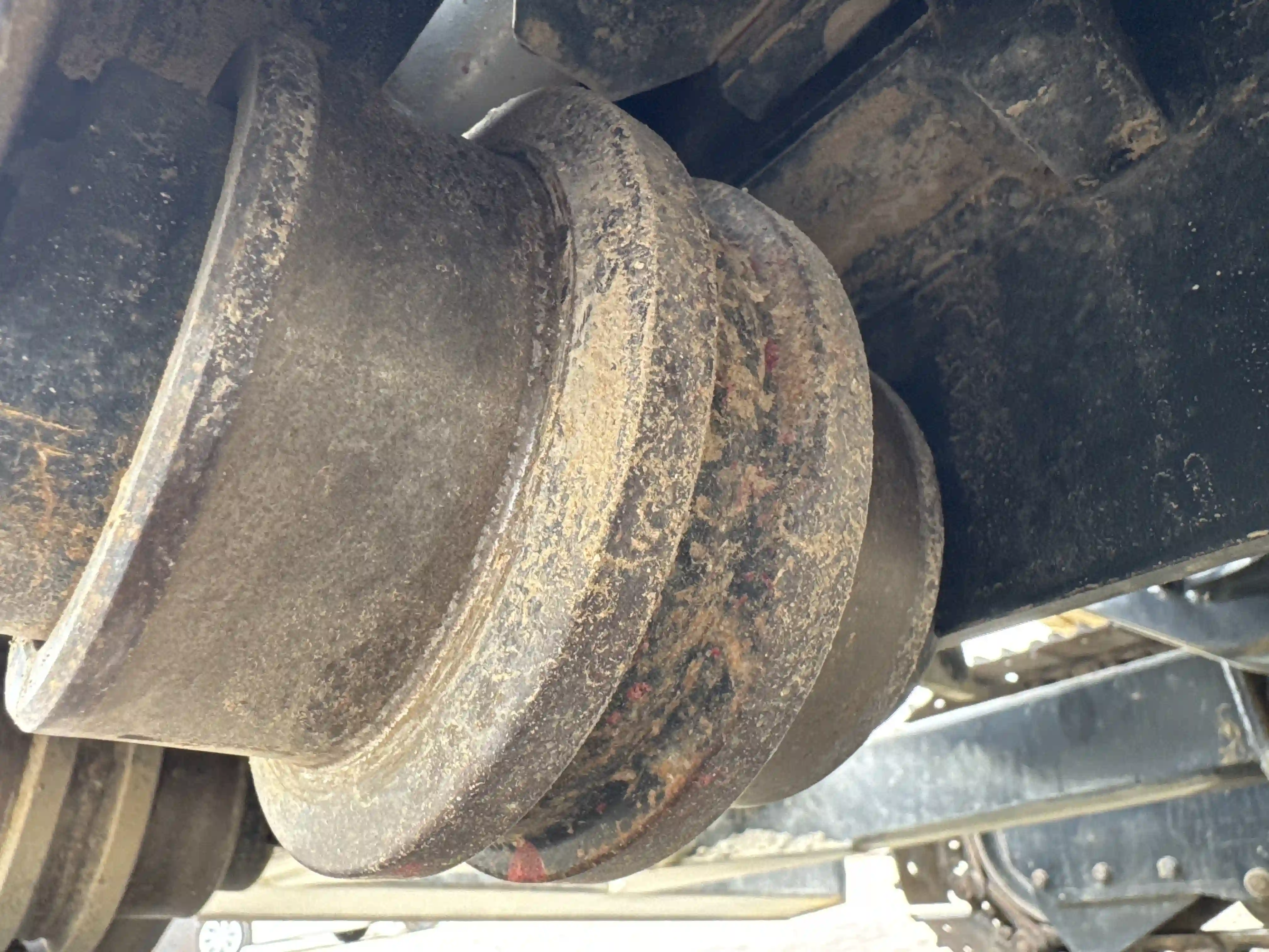 MNX-003-Cat-305.5E2-mini-excavator-inspection-undercarriage-left-track-rollers-4