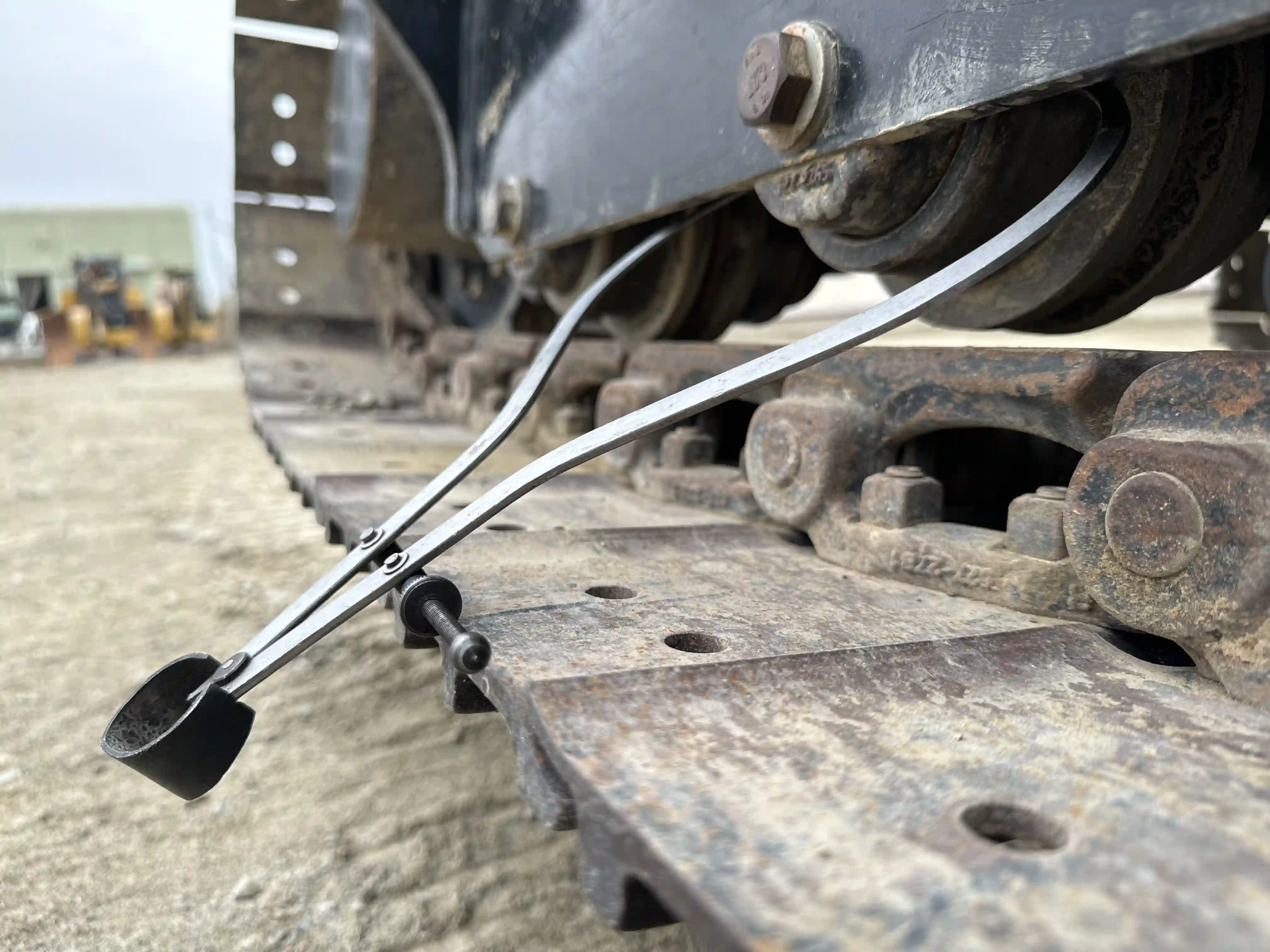 MNX-003-Cat-305.5E2-mini-excavator-inspection-undercarriage-right-track-rollers-2
