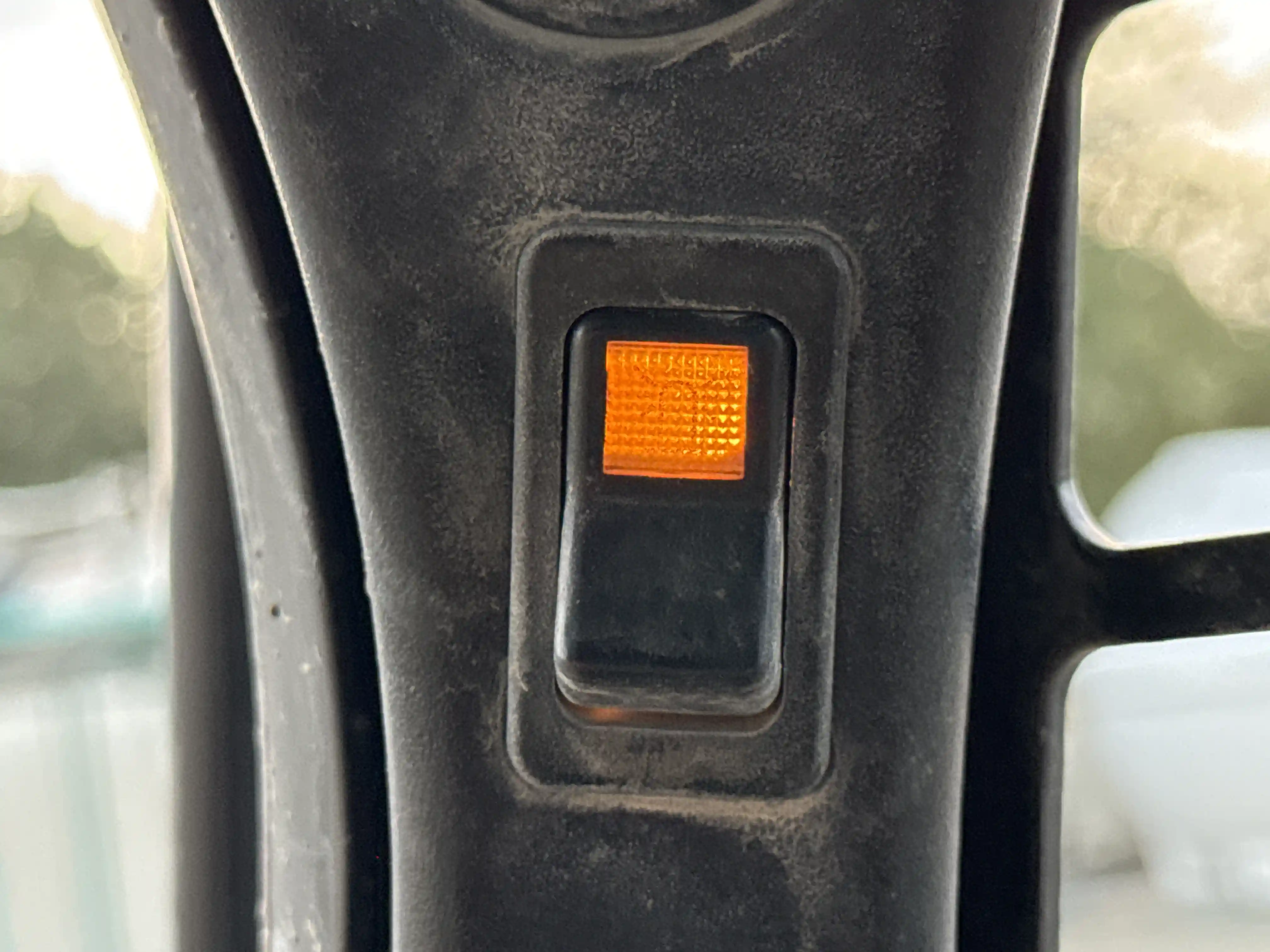 SSL-002-Bobcat-S510-skid-steer-loader-inspection-cabin-electronic-instrument-board-3