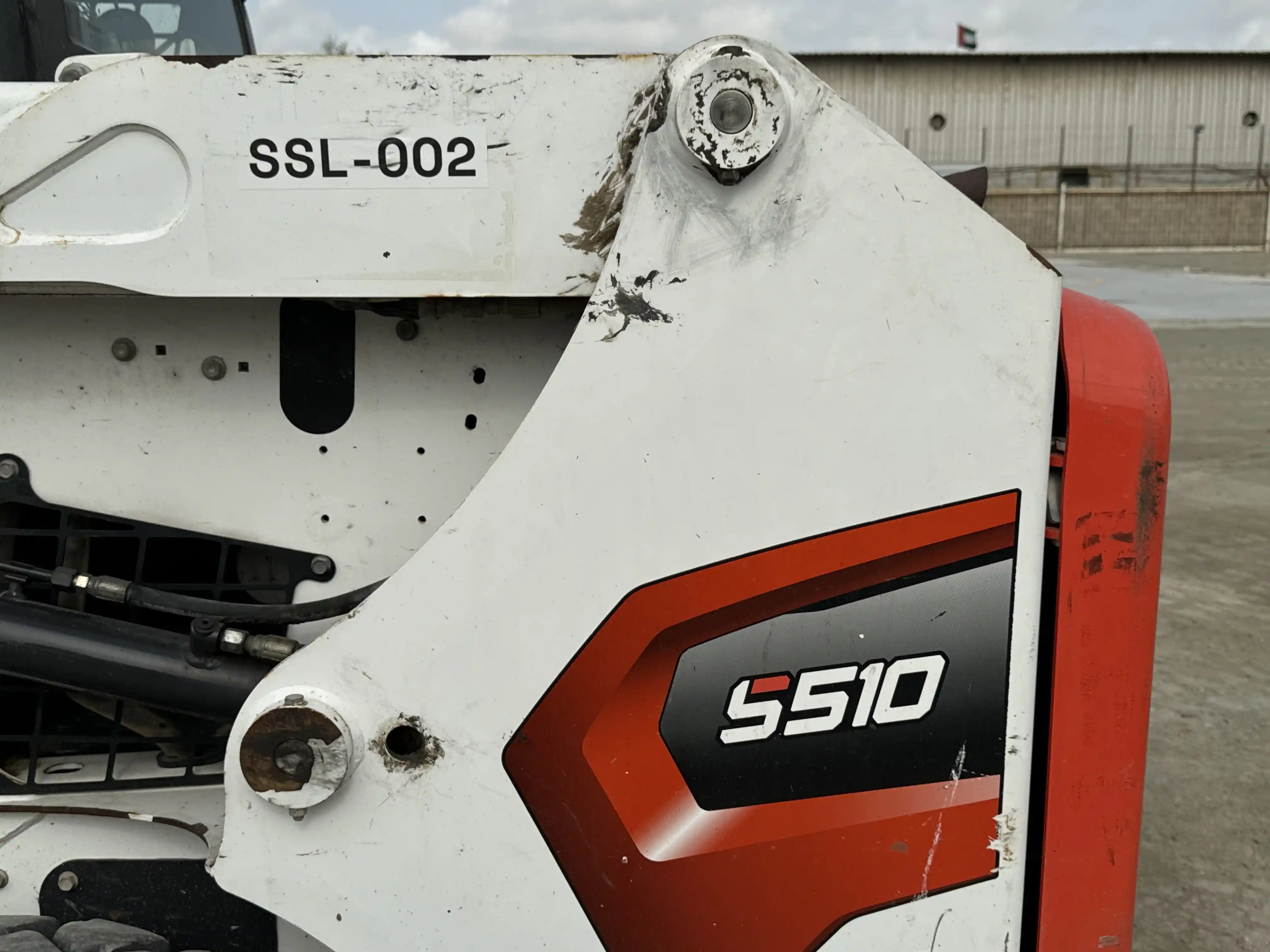 SSL-002-Bobcat-S510-skid-steer-loader-inspection-chassis-lift-arm-base-pin-and-bushings-3