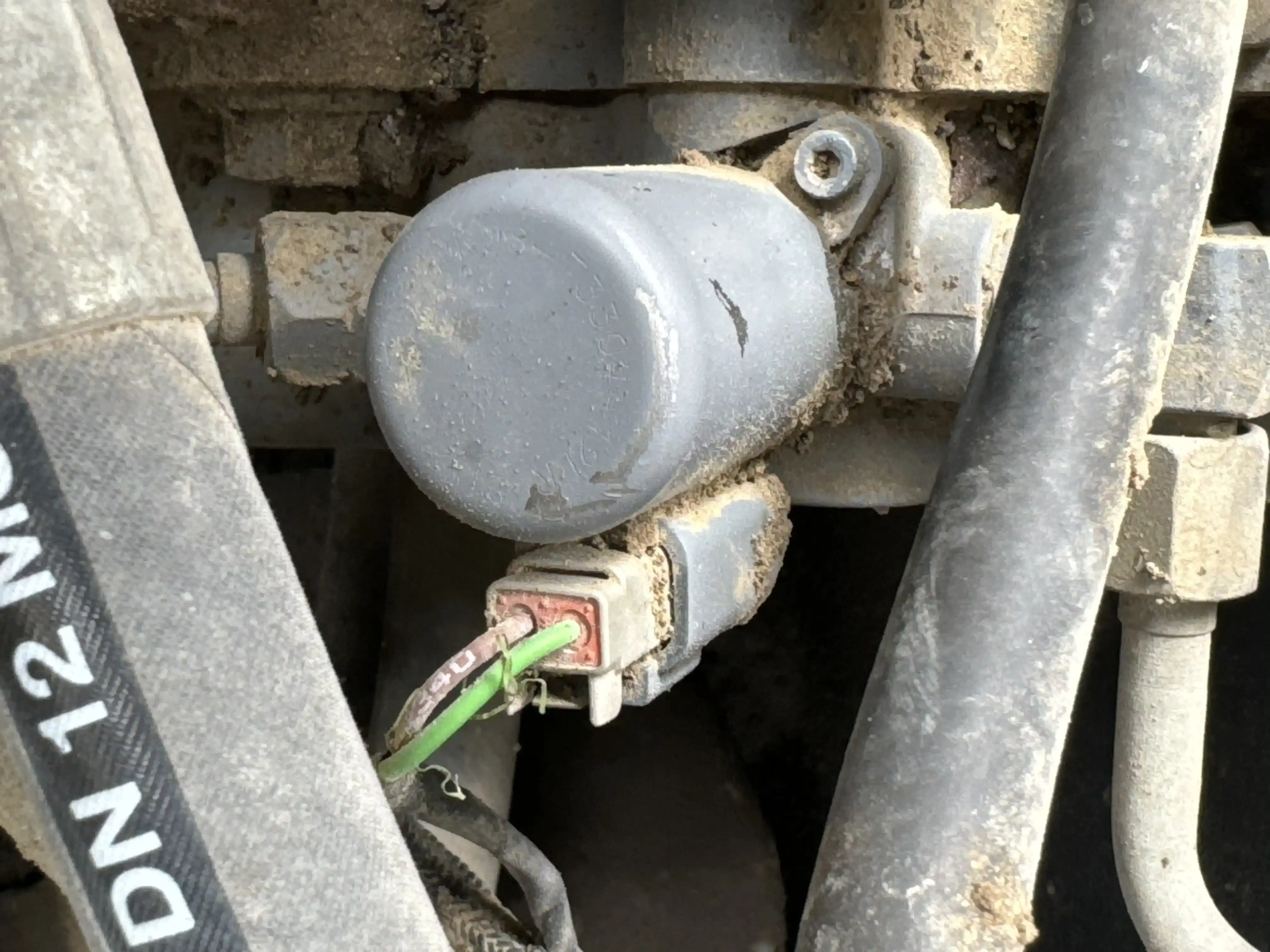 SSL-002-Bobcat-S510-skid-steer-loader-inspection-hydraulics-wiring-harness-3