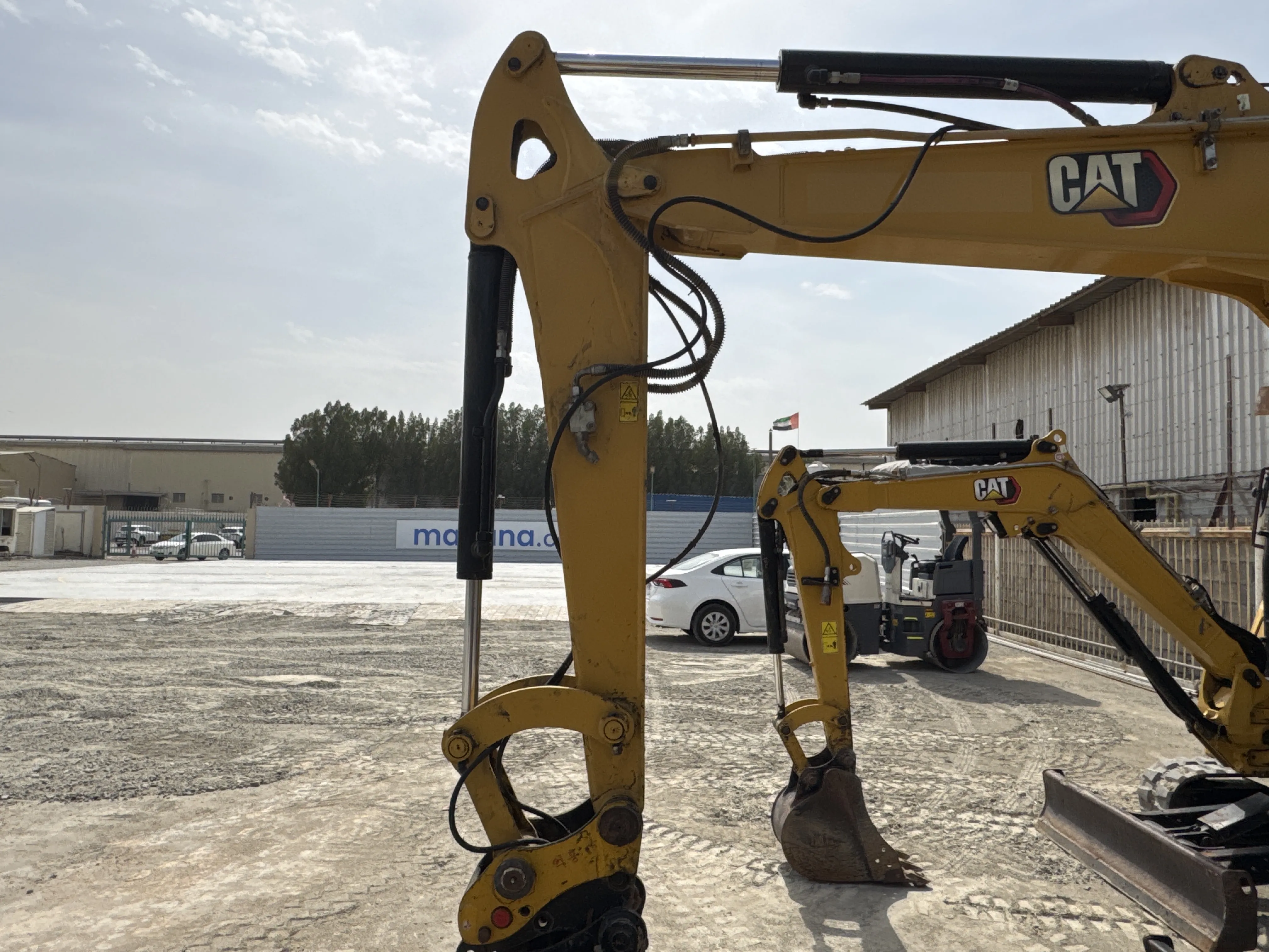 MNX-003-Cat-305.5E2-mini-excavator-inspection-chassis-stick-2
