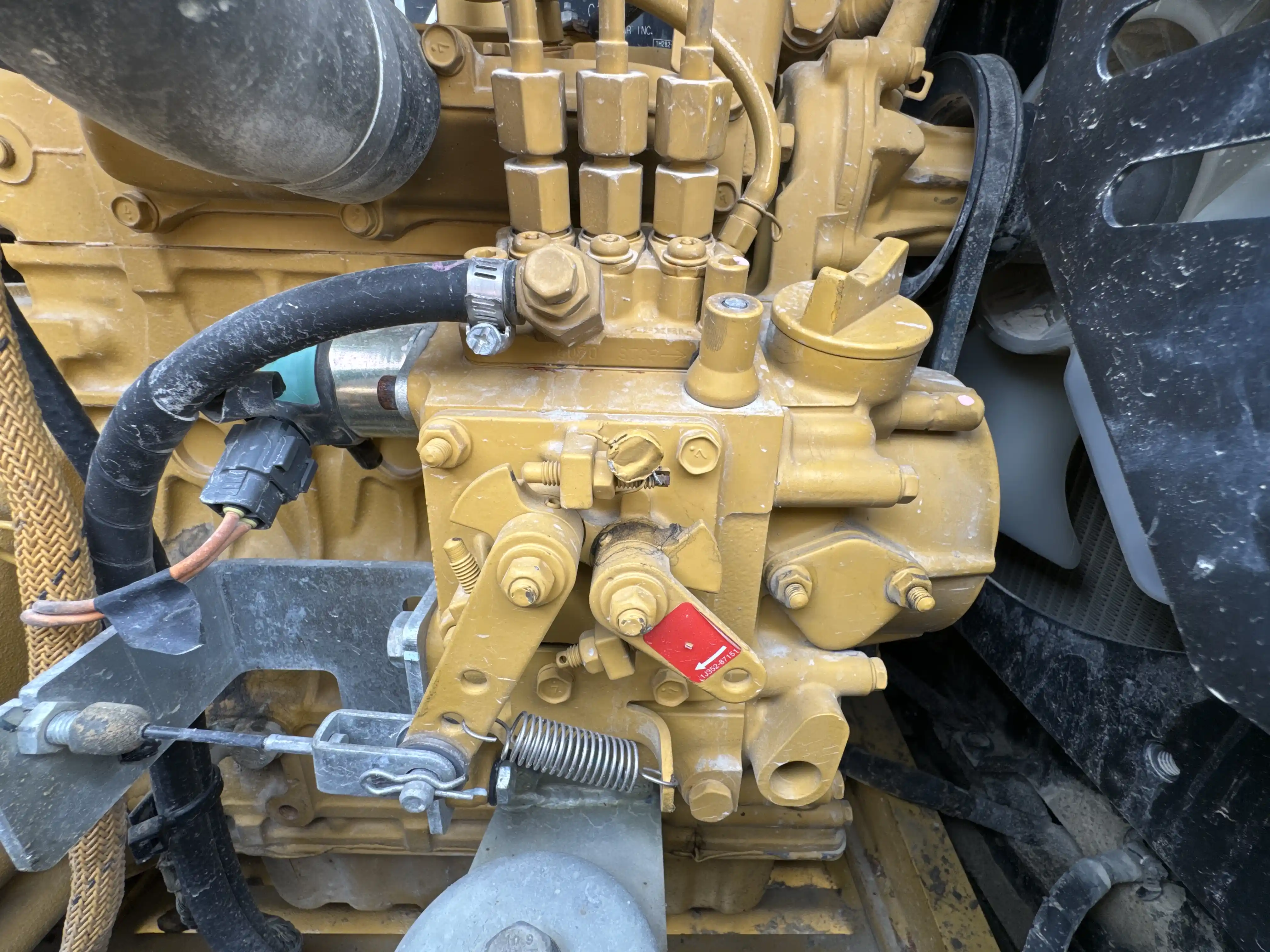 MNX-002-Cat-303E-mini-excavator-inspection-engine-fuel-leaks-1