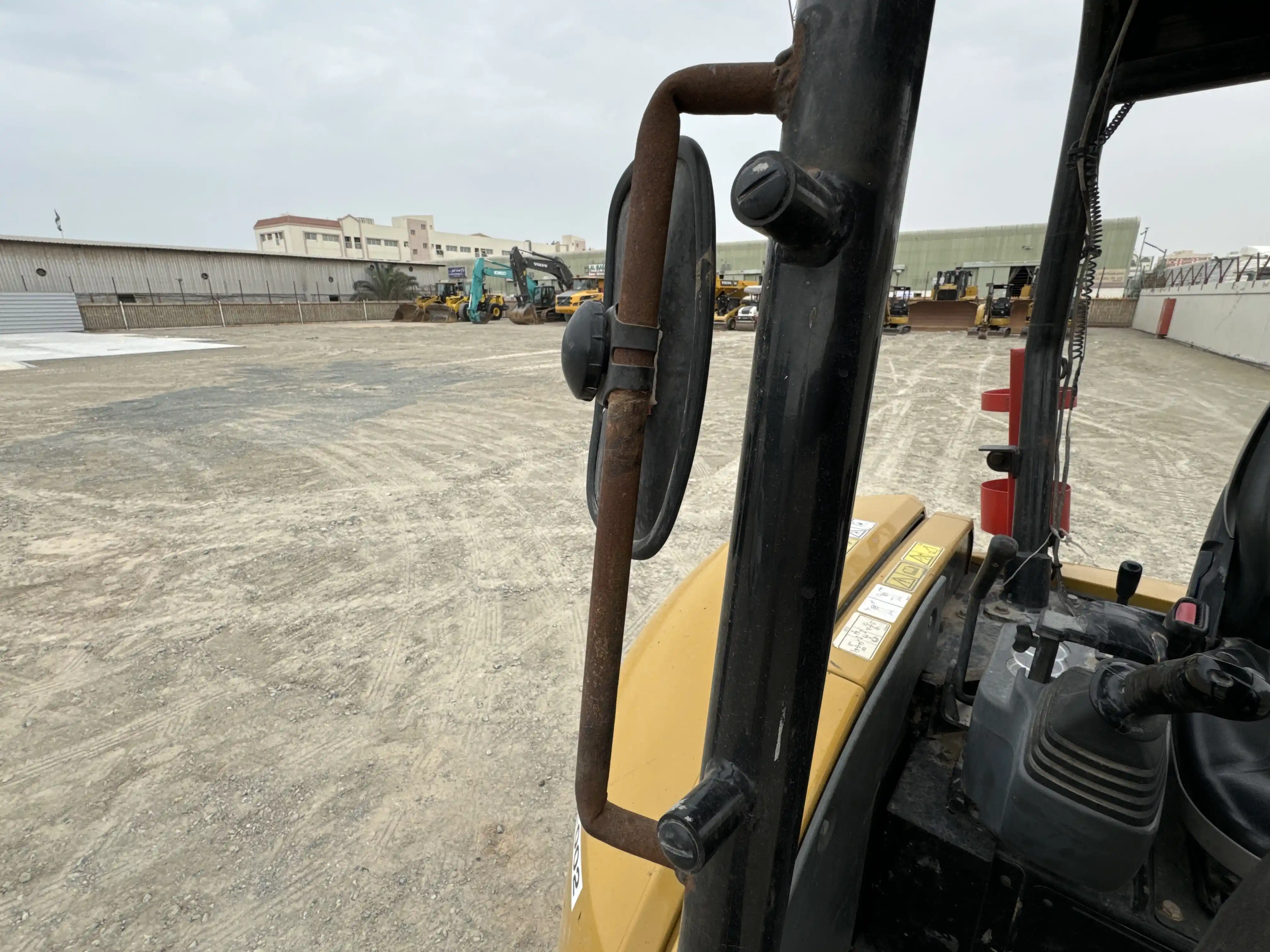 MNX-002-Cat-303E-mini-excavator-inspection-cabin-mirrors-2