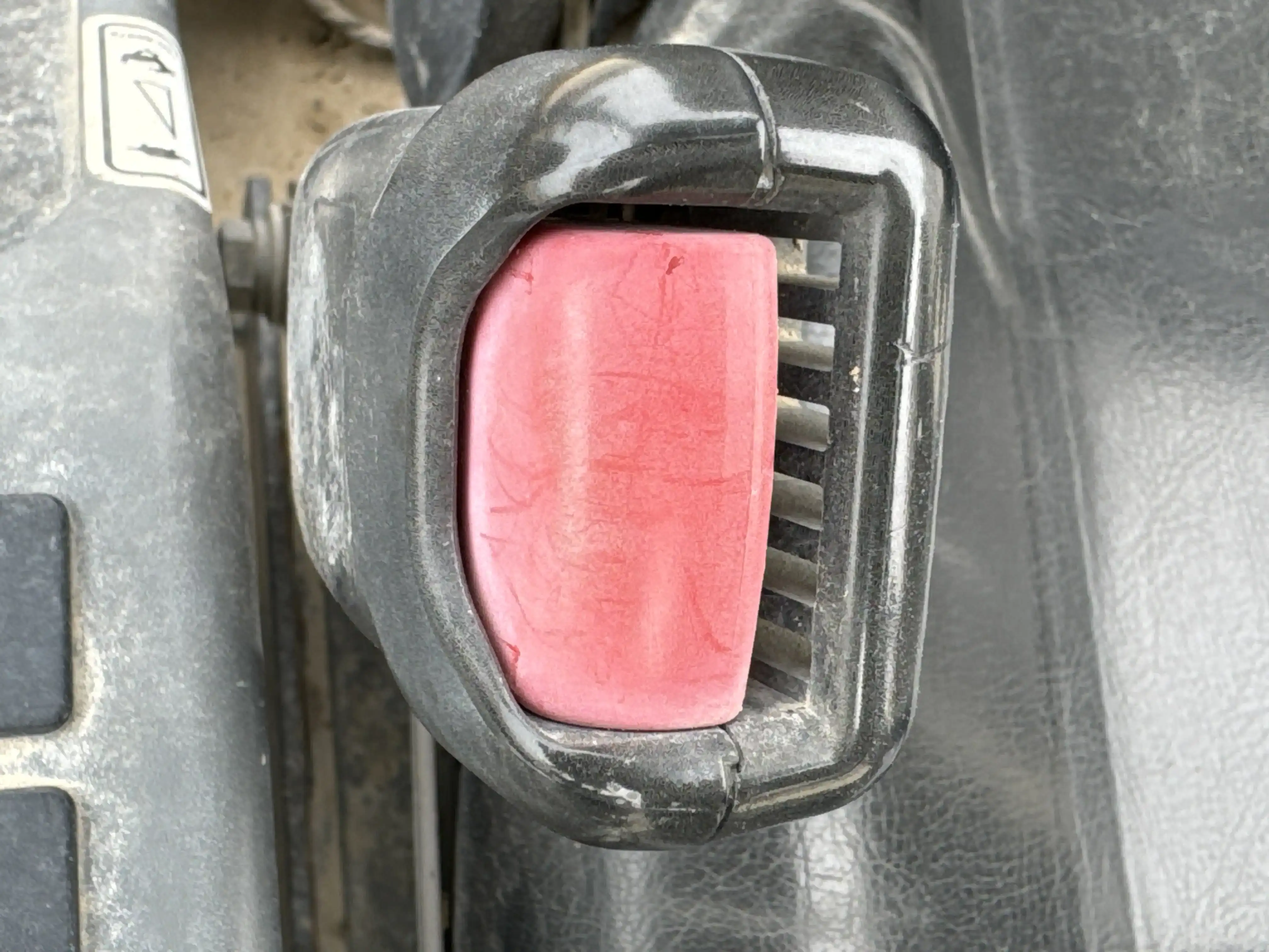 MNX-002-Cat-303E-mini-excavator-inspection-safety-seat-belts-2