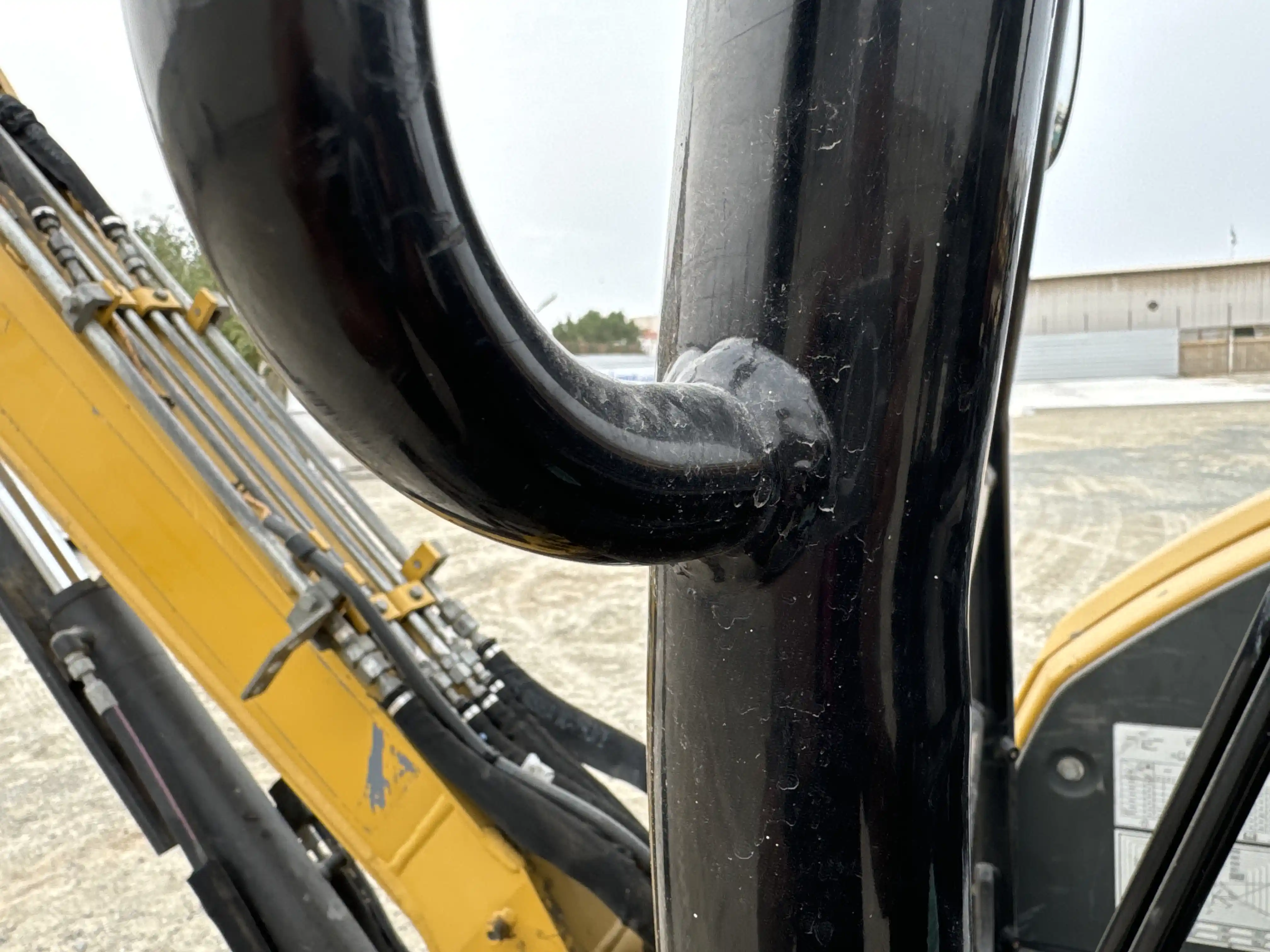 MNX-002-Cat-303E-mini-excavator-inspection-structure-handrails-3