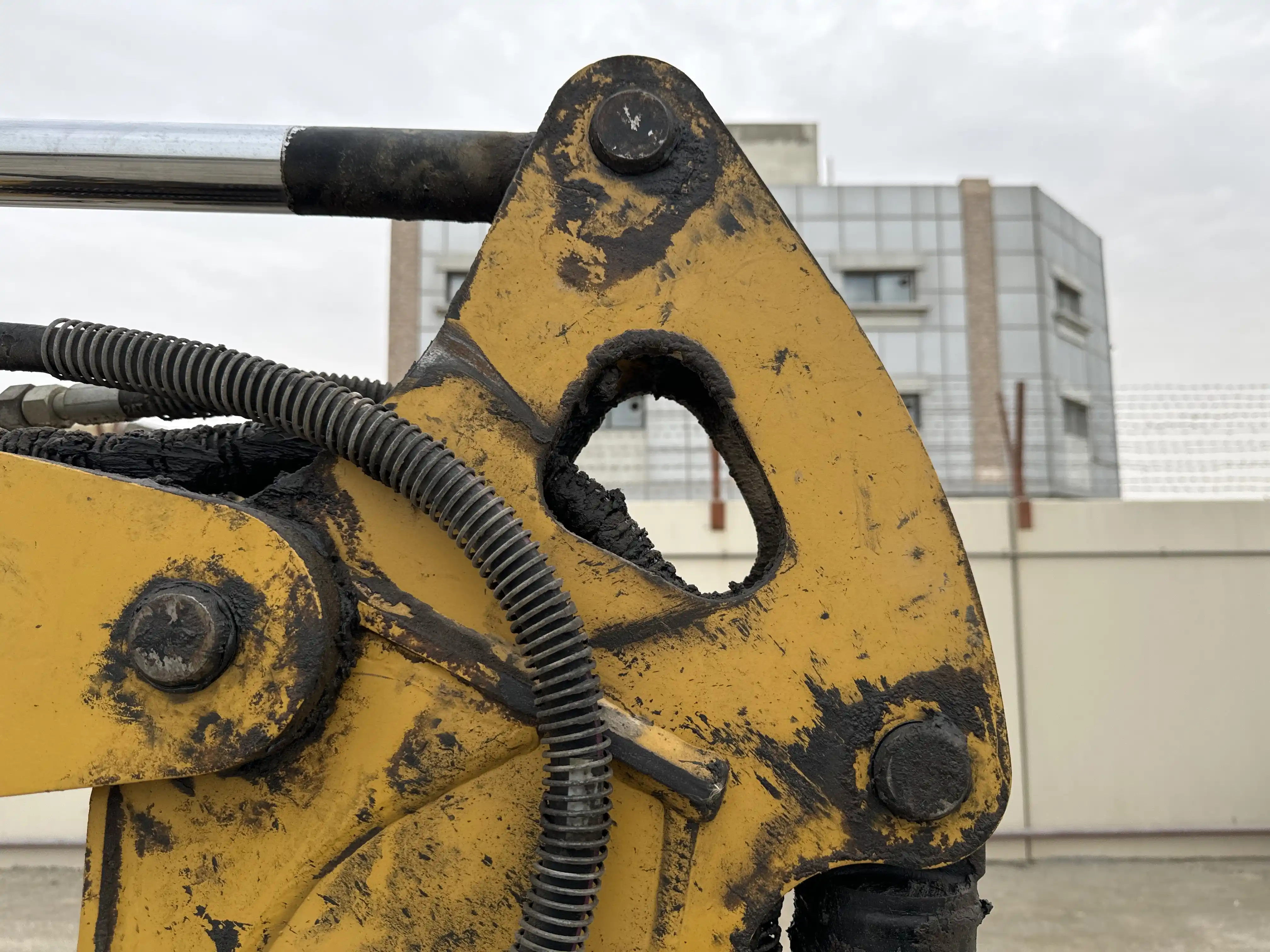 MNX-002-Cat-303E-mini-excavator-inspection-chassis-pin-and-bushings-boom-to-stick-1