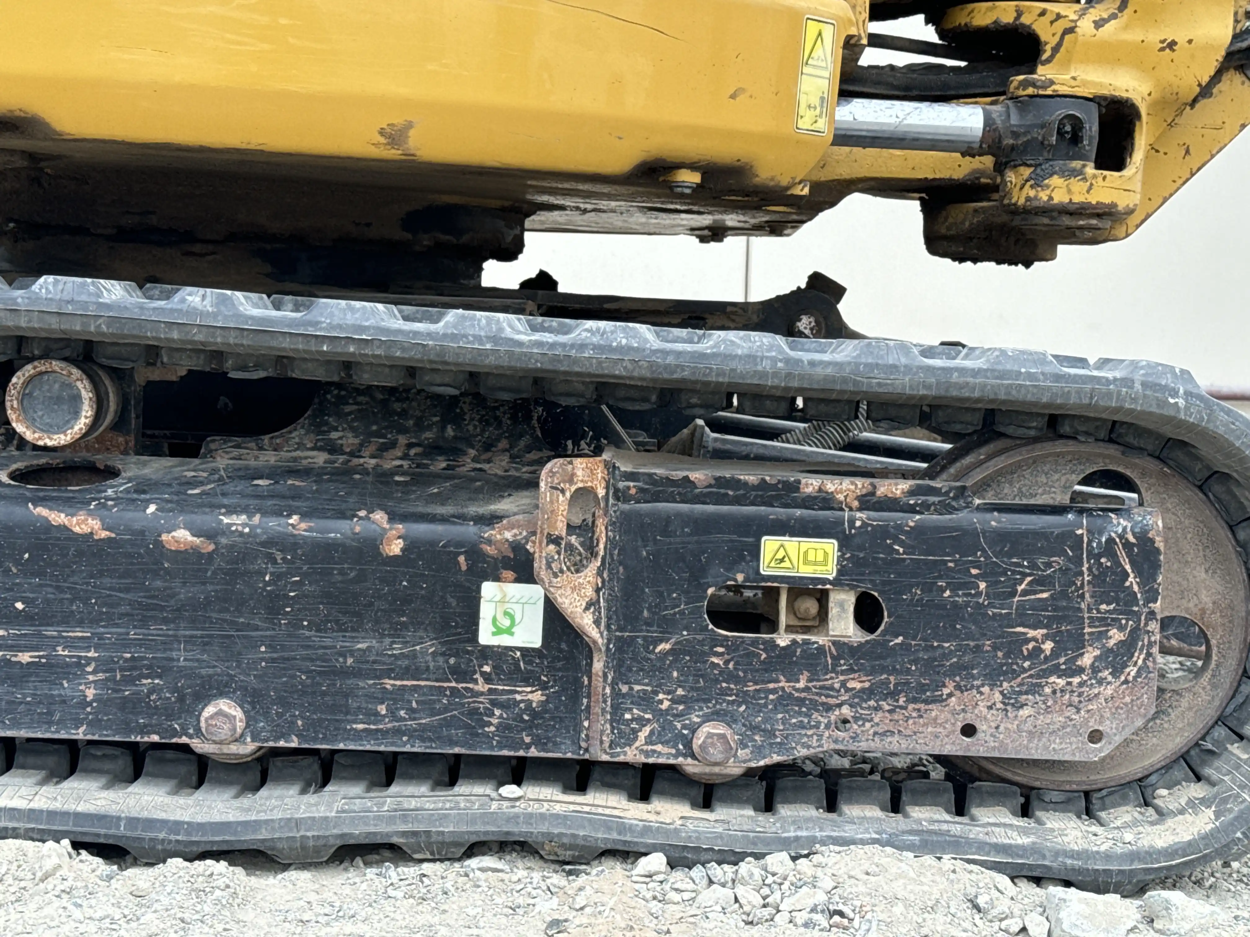 MNX-002-Cat-303E-mini-excavator-inspection-undercarriage-right-track-tensioner