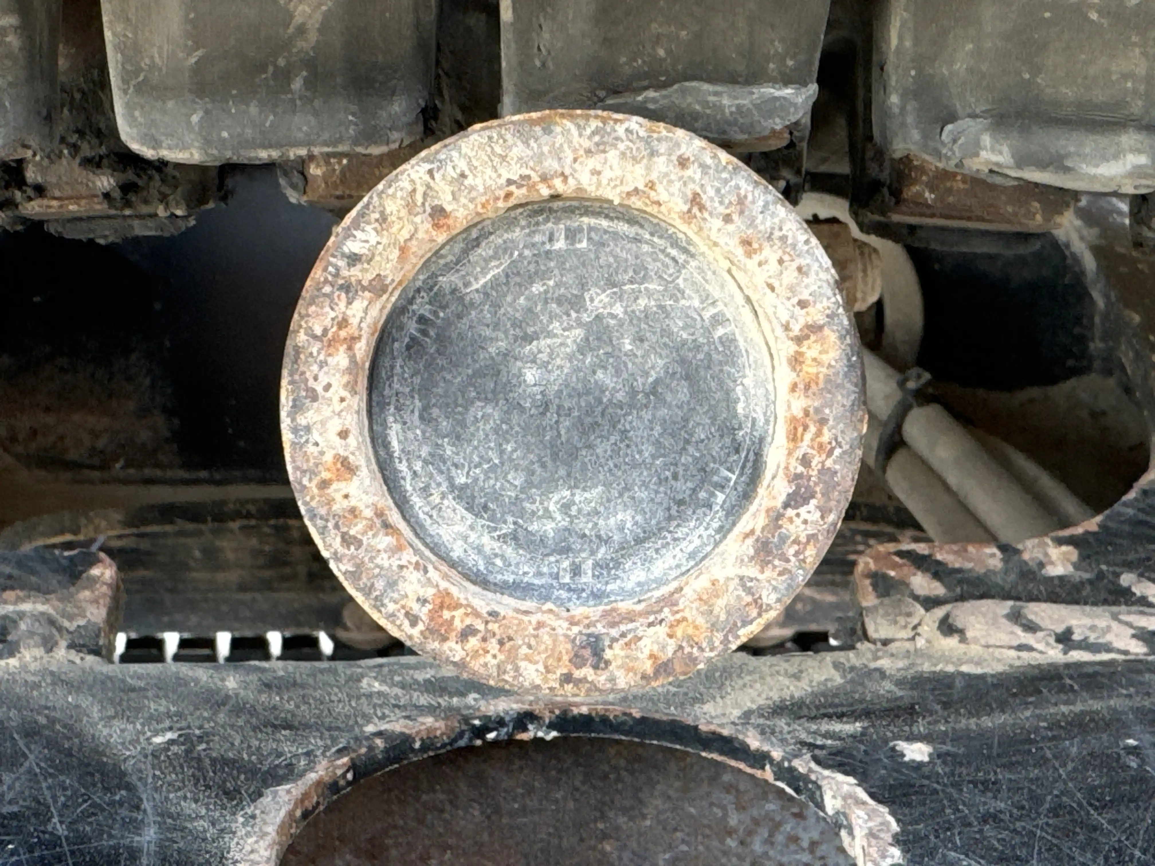 MNX-002-Cat-303E-mini-excavator-inspection-undercarriage-left-carrier-rollers-1