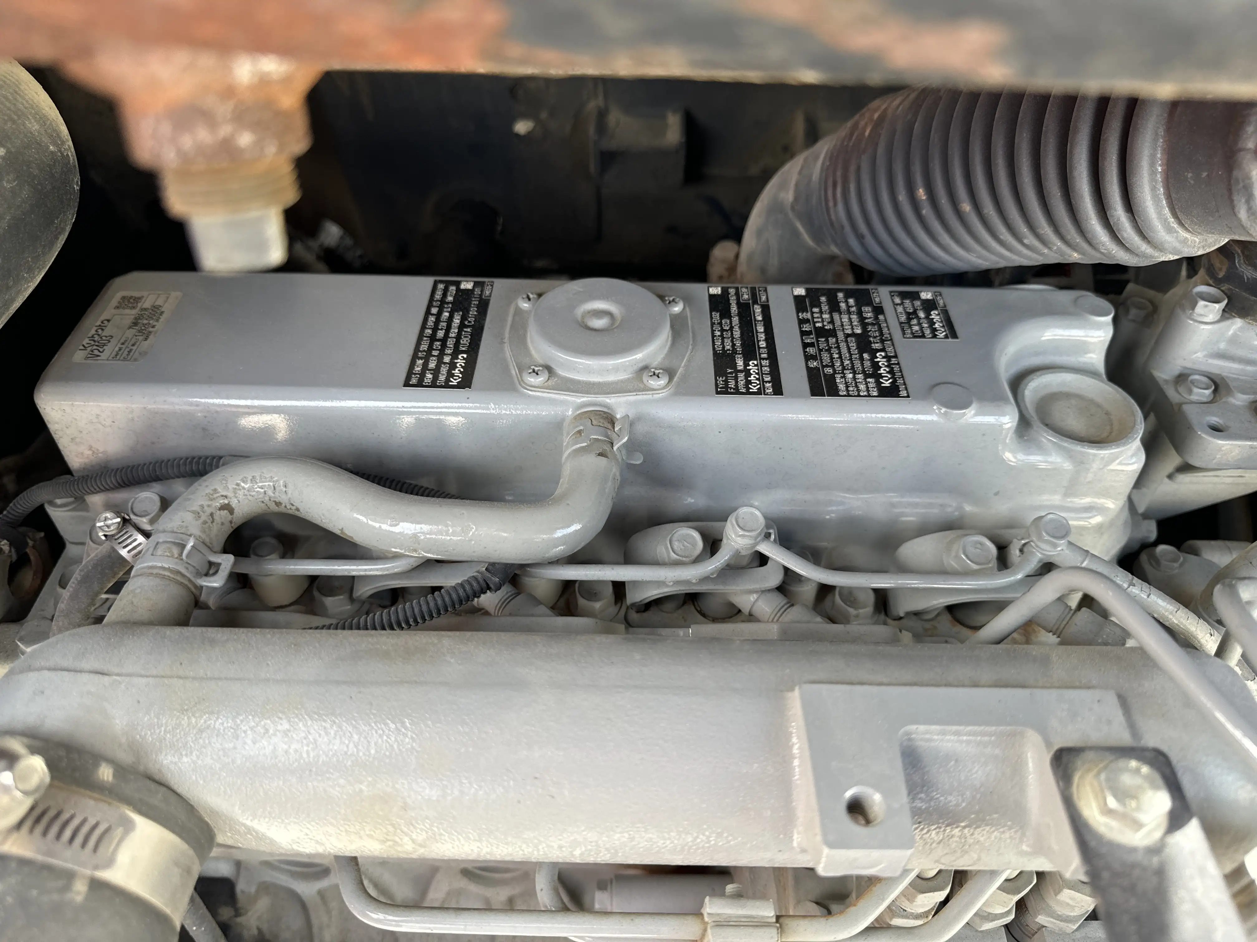 SSL-001-Bobcat-S510-skid-steer-loader-inspection-engine-engine-oil-leaks-4