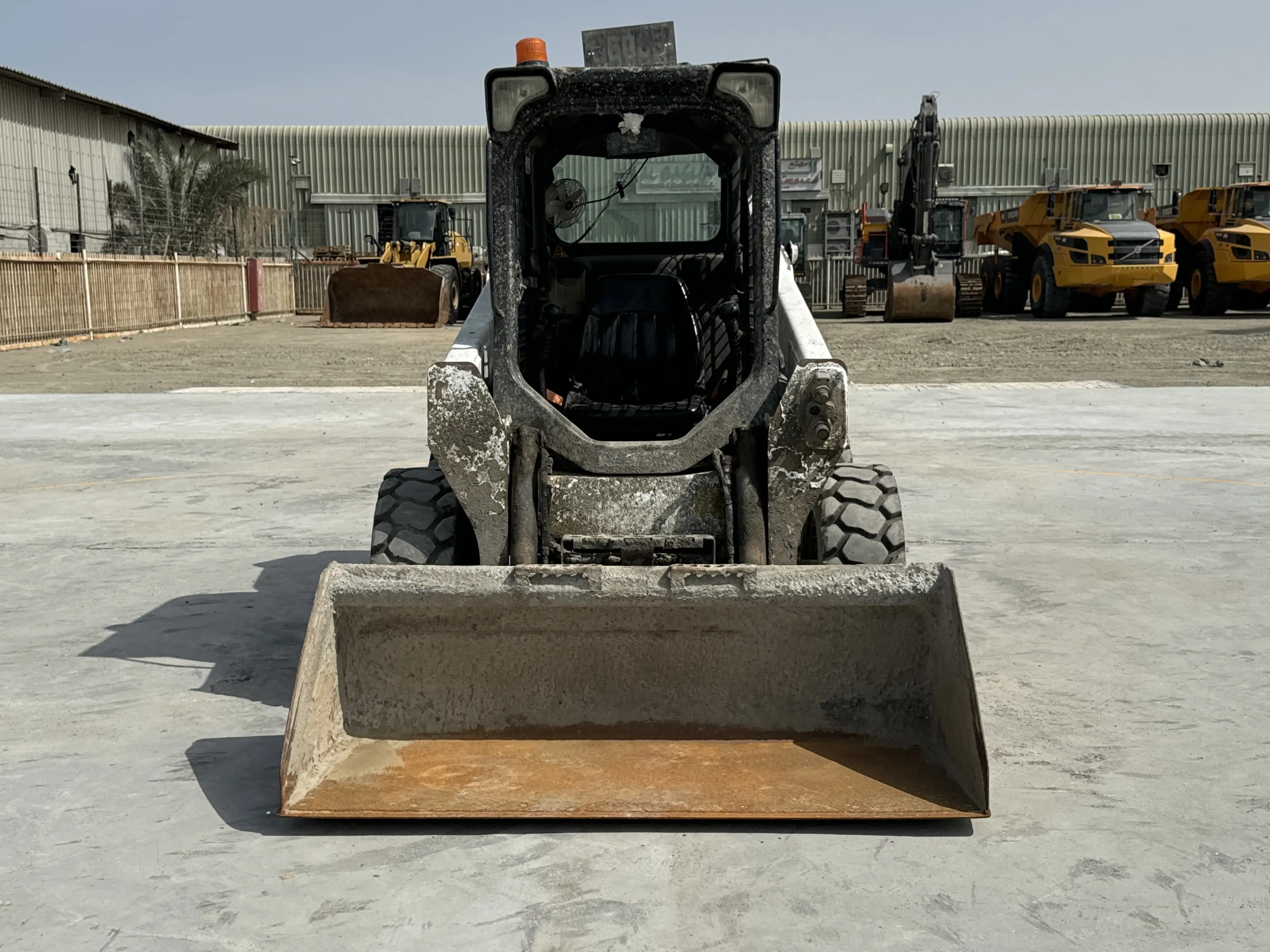 SSL-001-Bobcat-S510-skid-steer-loader-inspection-structure-paint-6