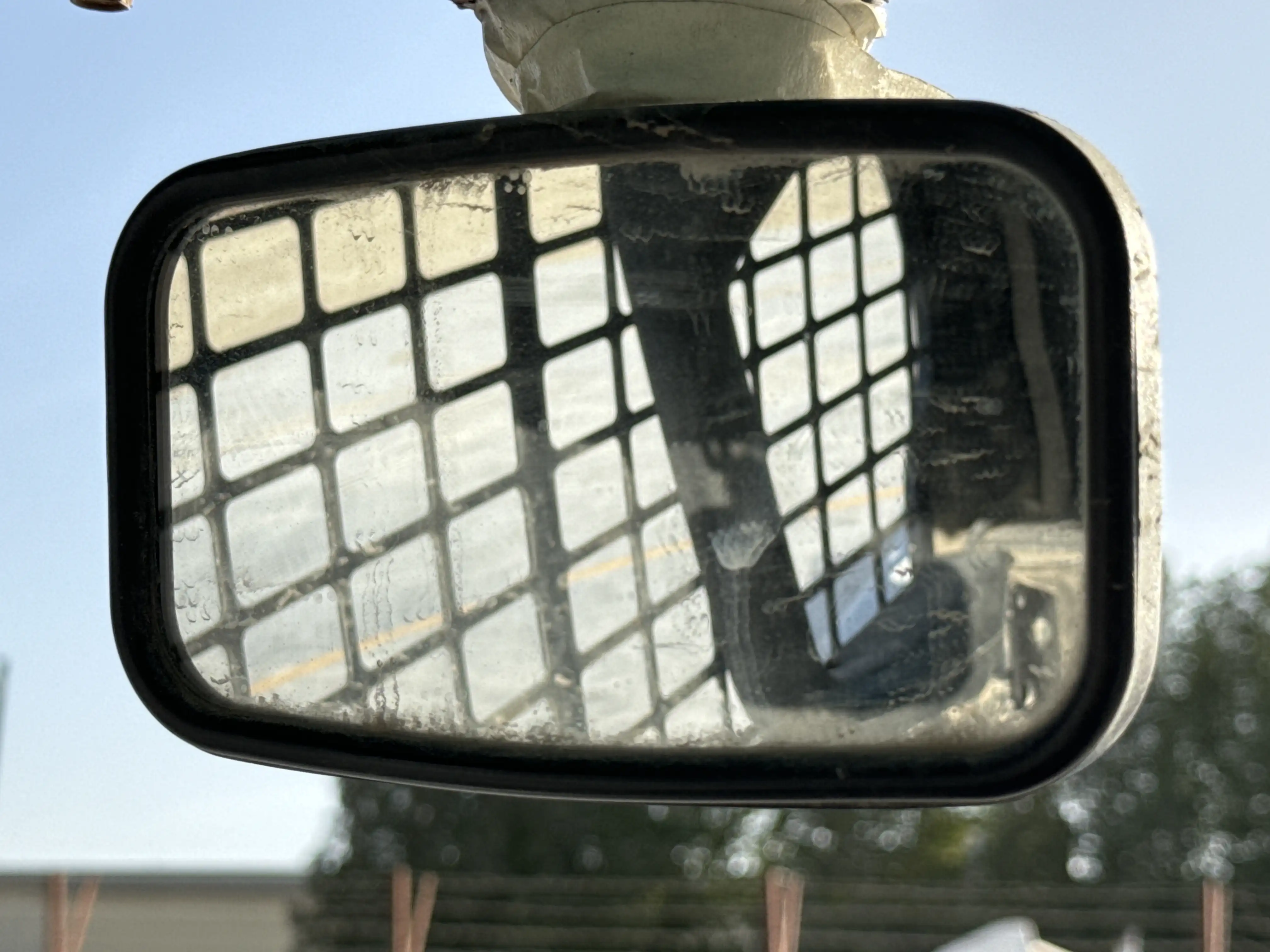 SSL-001-Bobcat-S510-skid-steer-loader-inspection-cabin-mirrors-1