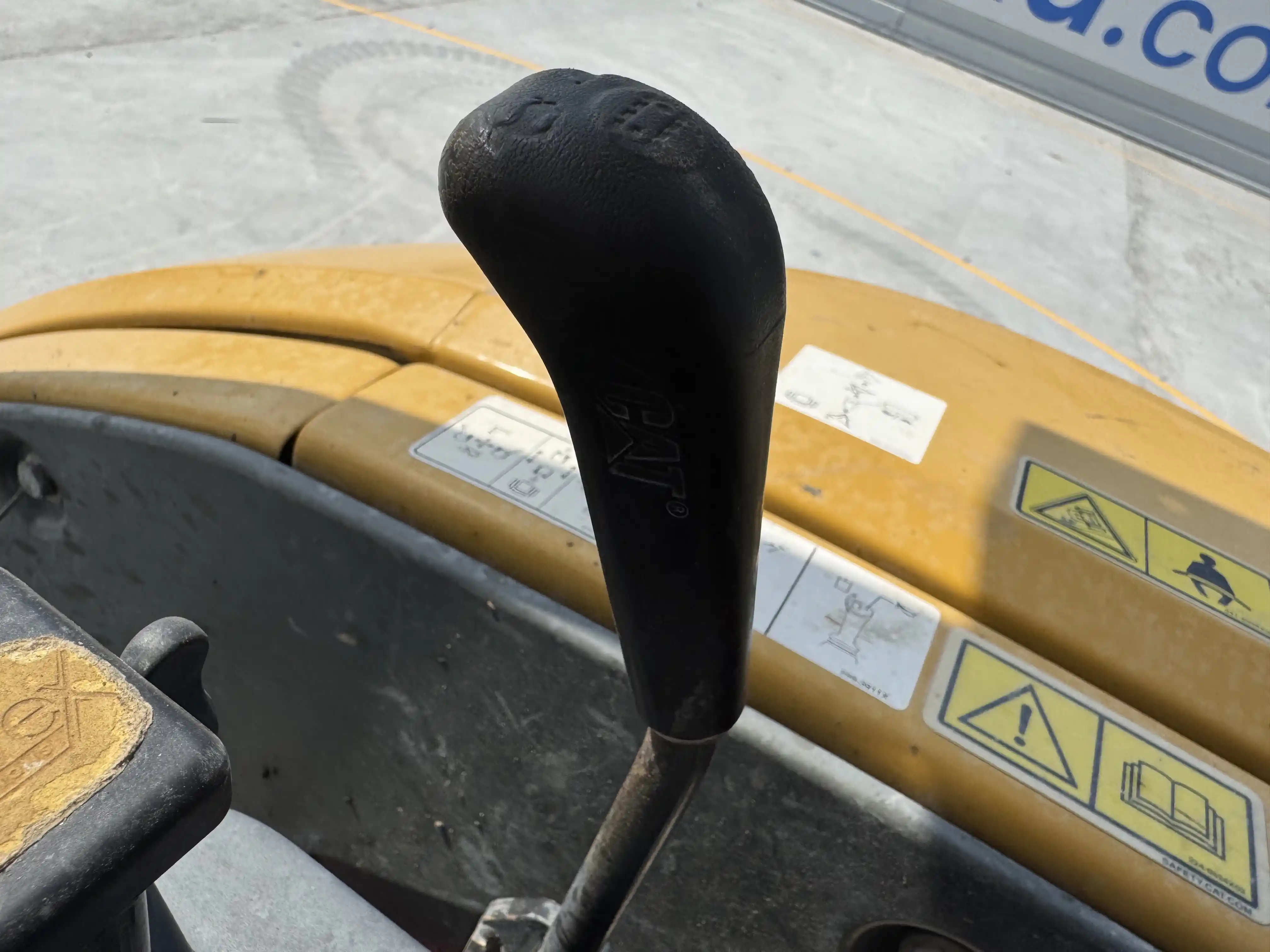 MNX-001-Cat-303E-mini-excavator-inspection-cabin-joysticks-4