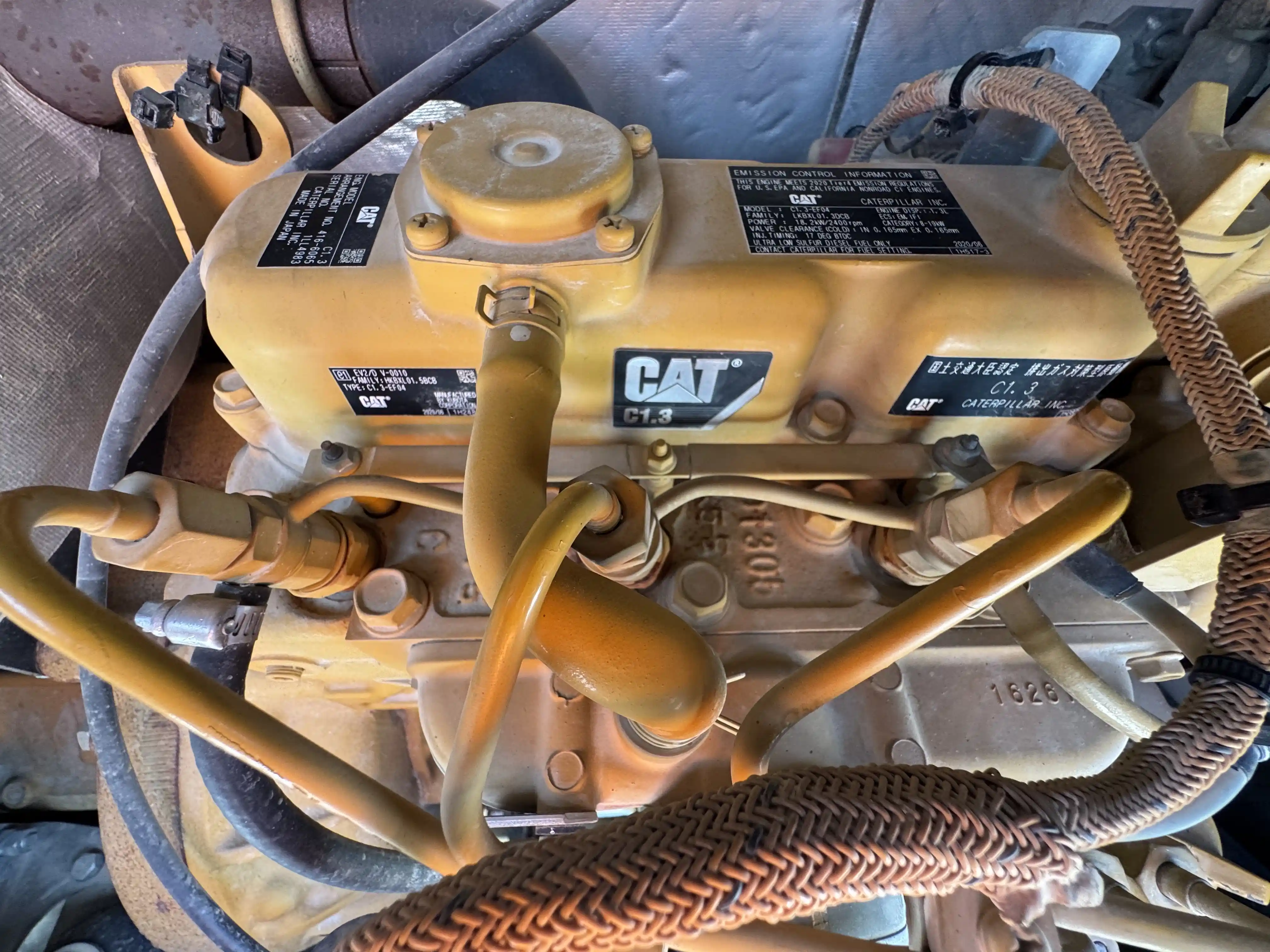 MNX-001-Cat-303E-mini-excavator-inspection-engine-fuel-leaks-2
