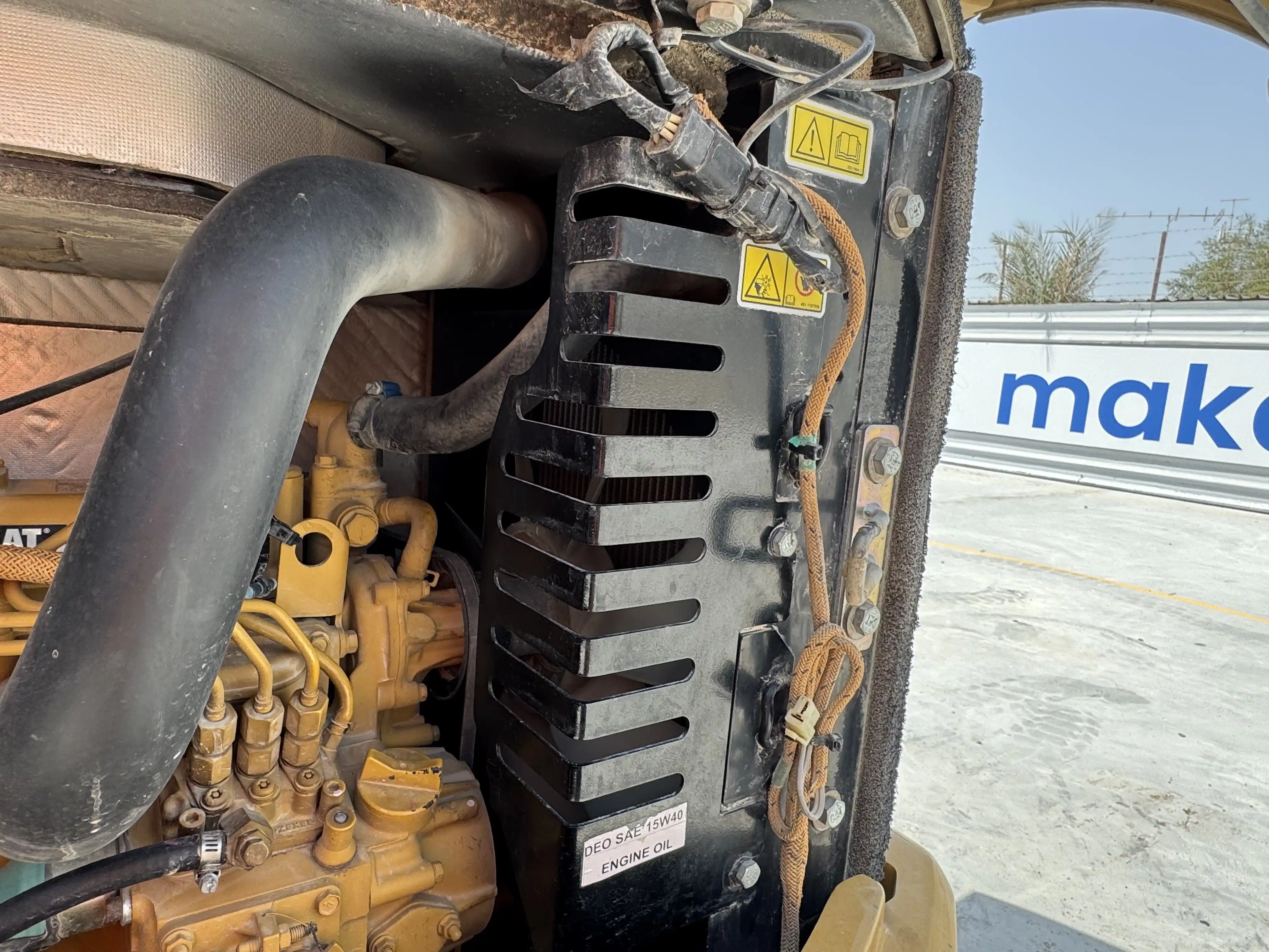 MNX-001-Cat-303E-mini-excavator-inspection-engine-cooling-fan-and-fan-guard-1