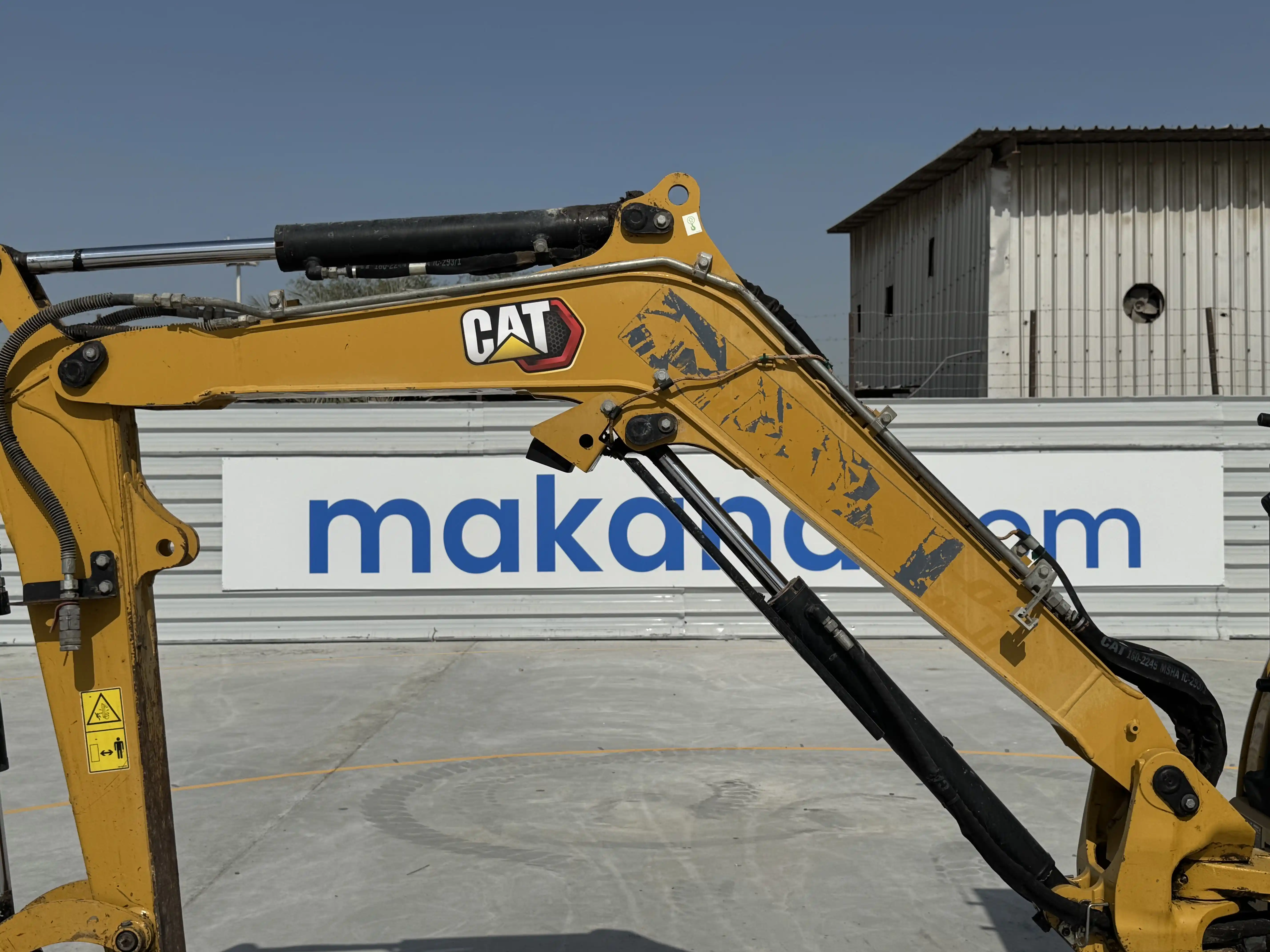 MNX-001-Cat-303E-mini-excavator-inspection-chassis-boom-4